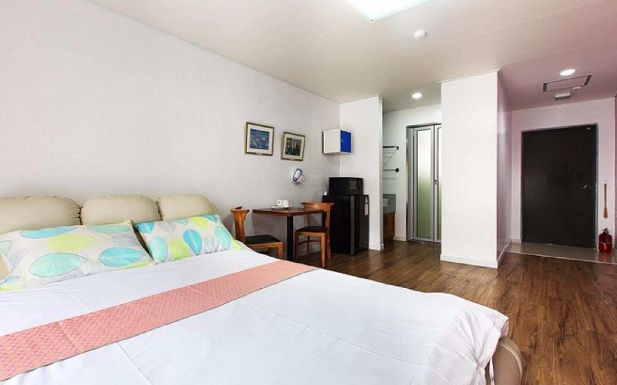 Daecheon Swiss Chalet Spa Pension