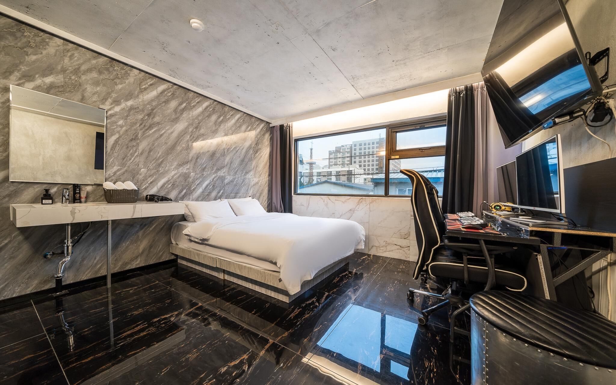 Incheon Seoknamdong Del Luna Hotel