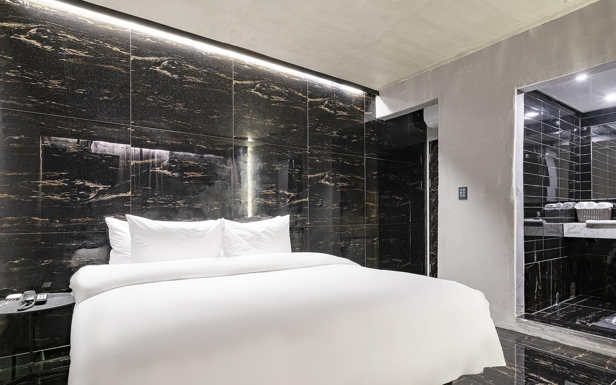 Incheon Seoknamdong Del Luna Hotel