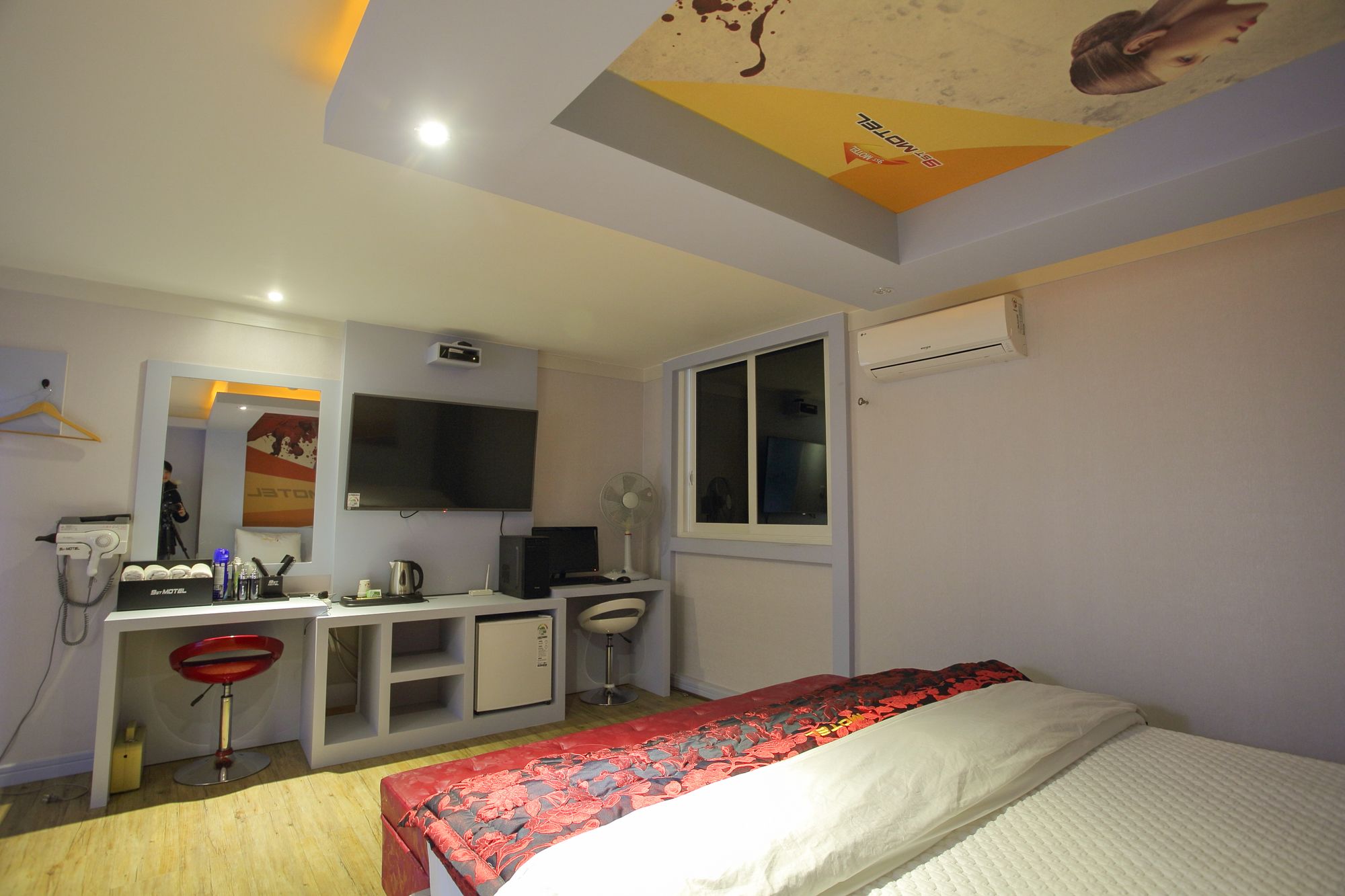 9st Traveltel