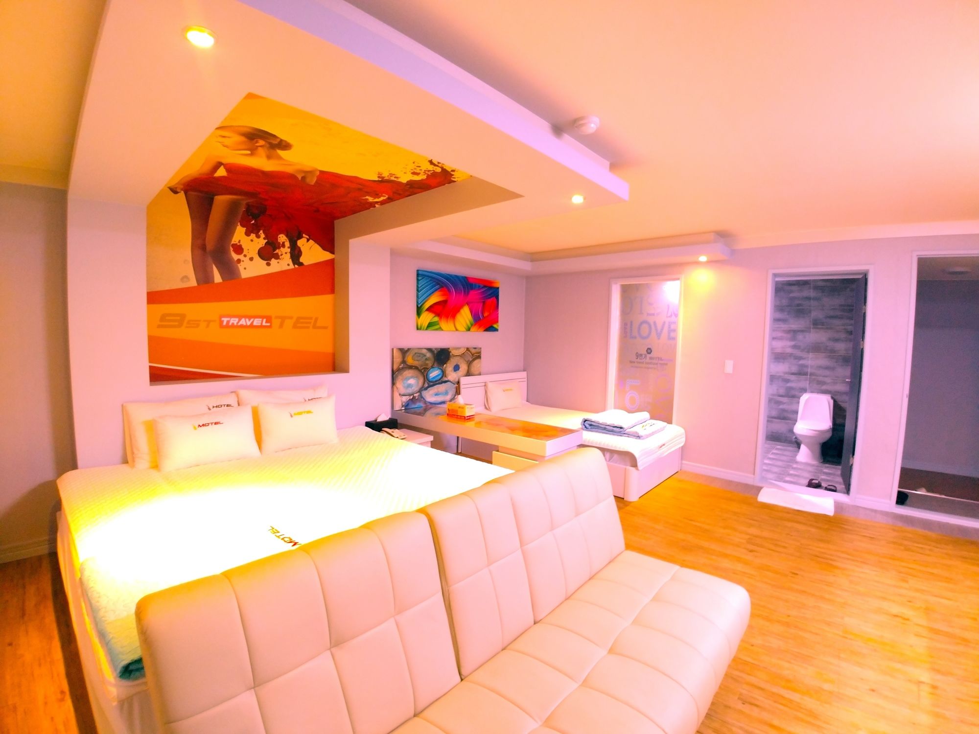 9st Traveltel