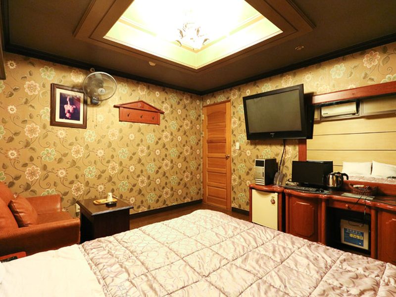 Asahi Motel
