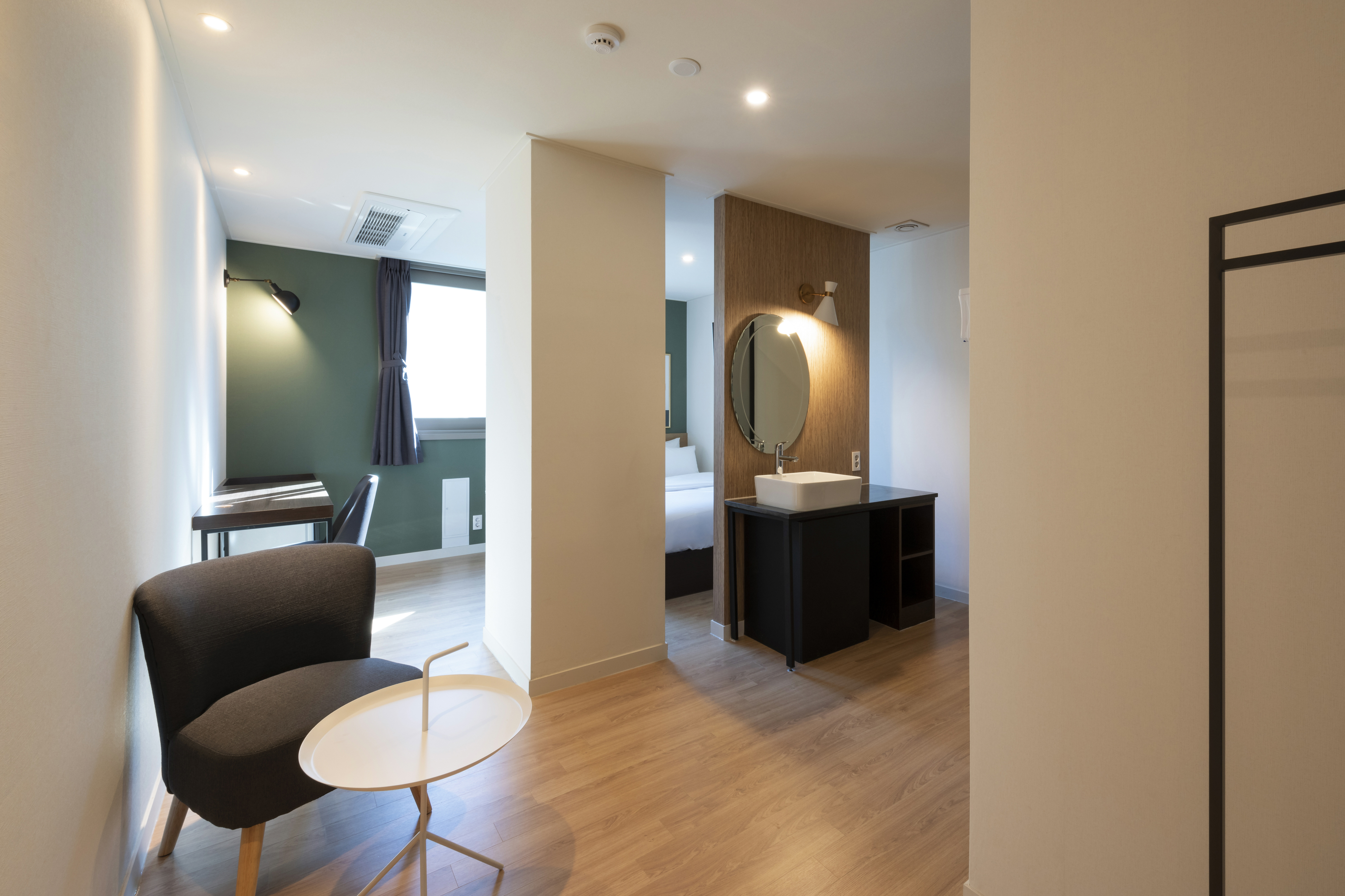 No. 25 Signature Hotel Daecheong