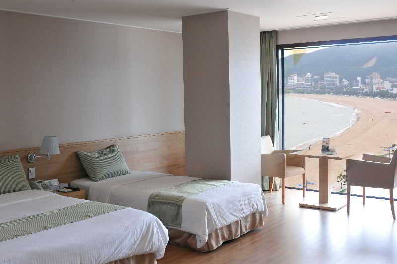 Benikea Songjung Hotel