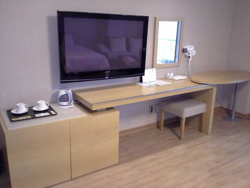 Benikea Songjung Hotel