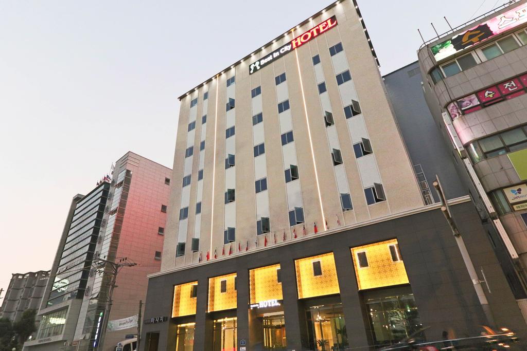 Best In City Hotel
