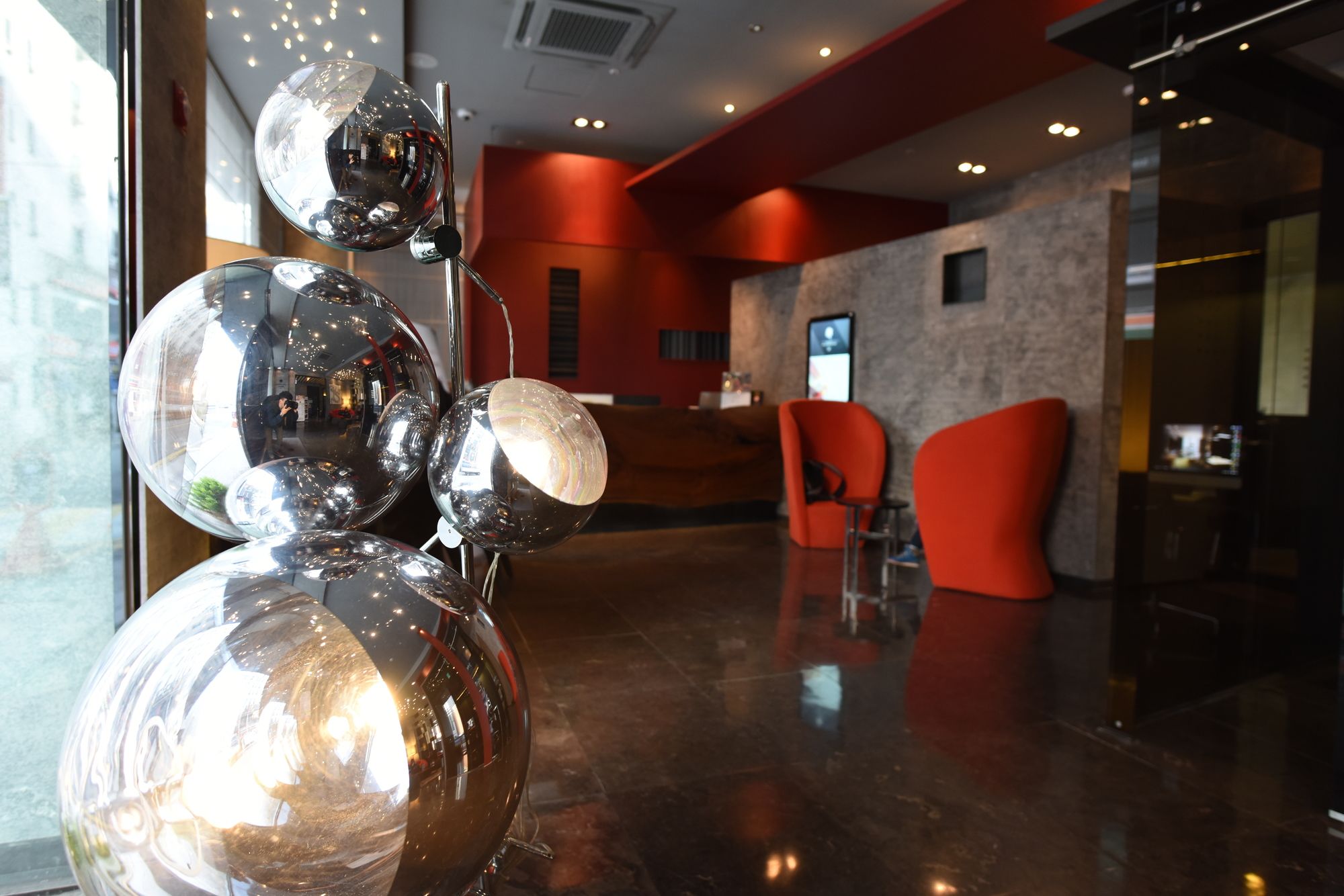 Best Louis Hamilton Hotel