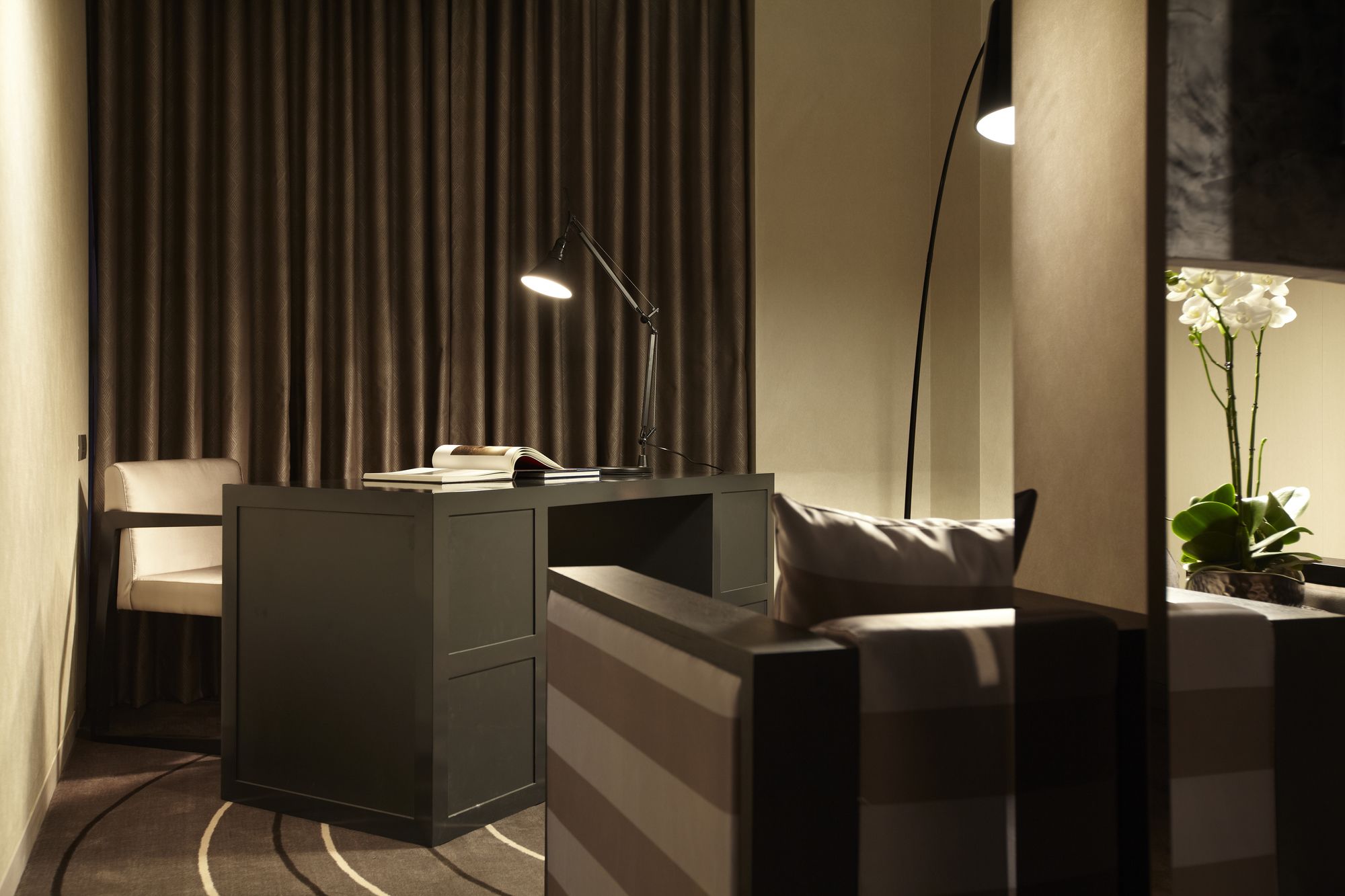 Best Louis Hamilton Hotel