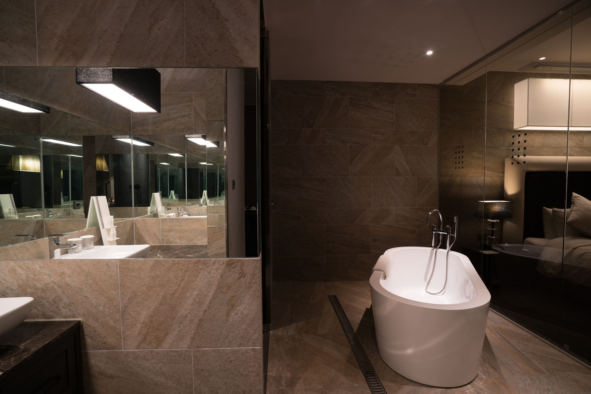 Best Louis Hamilton Hotel