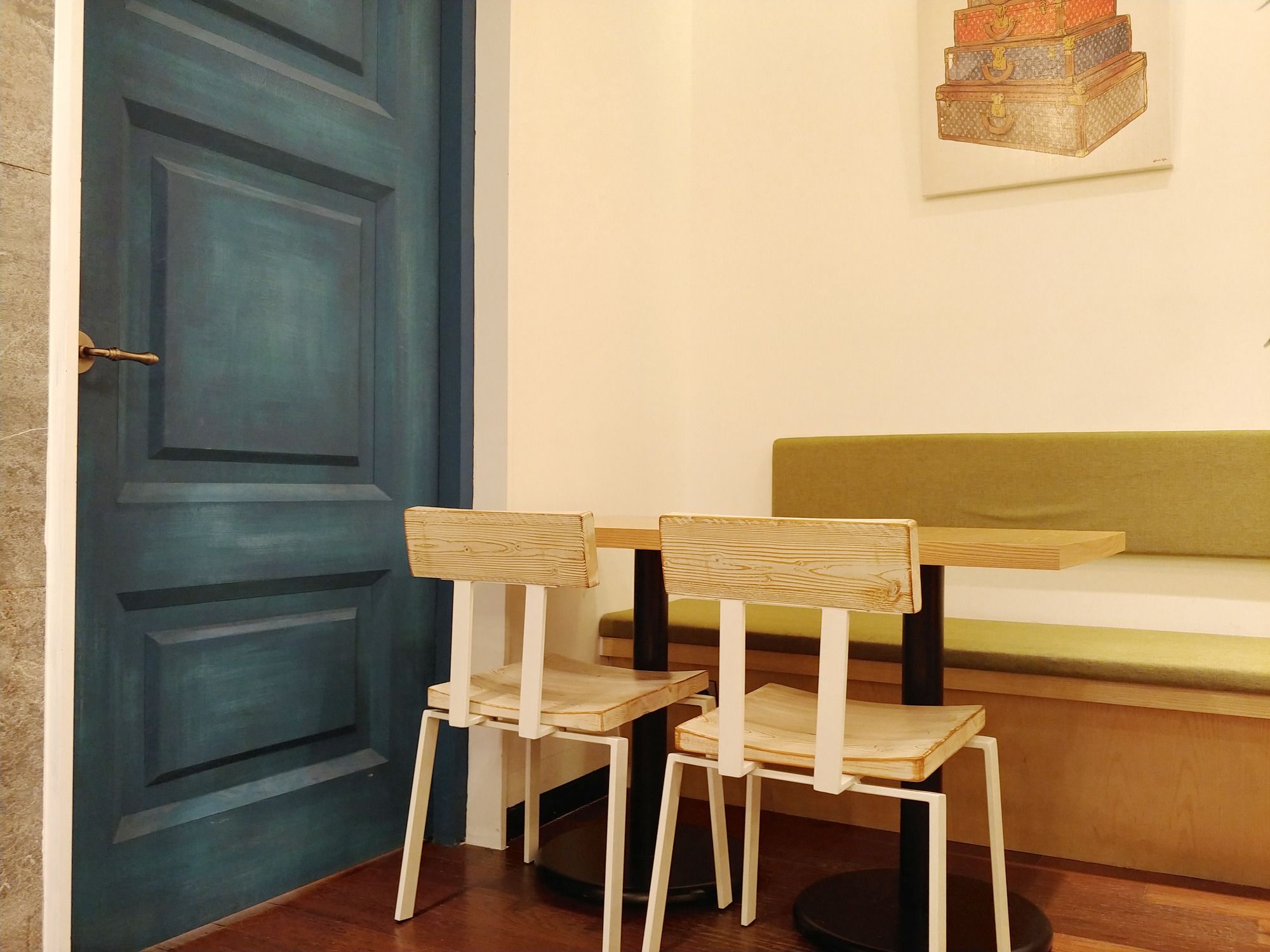 Best Louis Hamilton Hotel