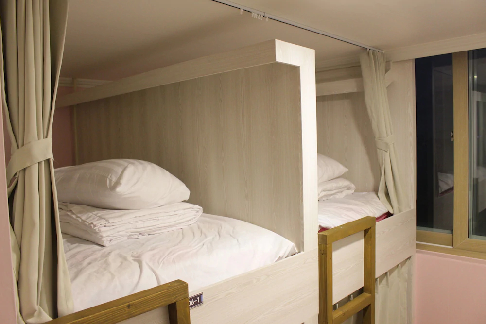 Bexco Hostel B&B