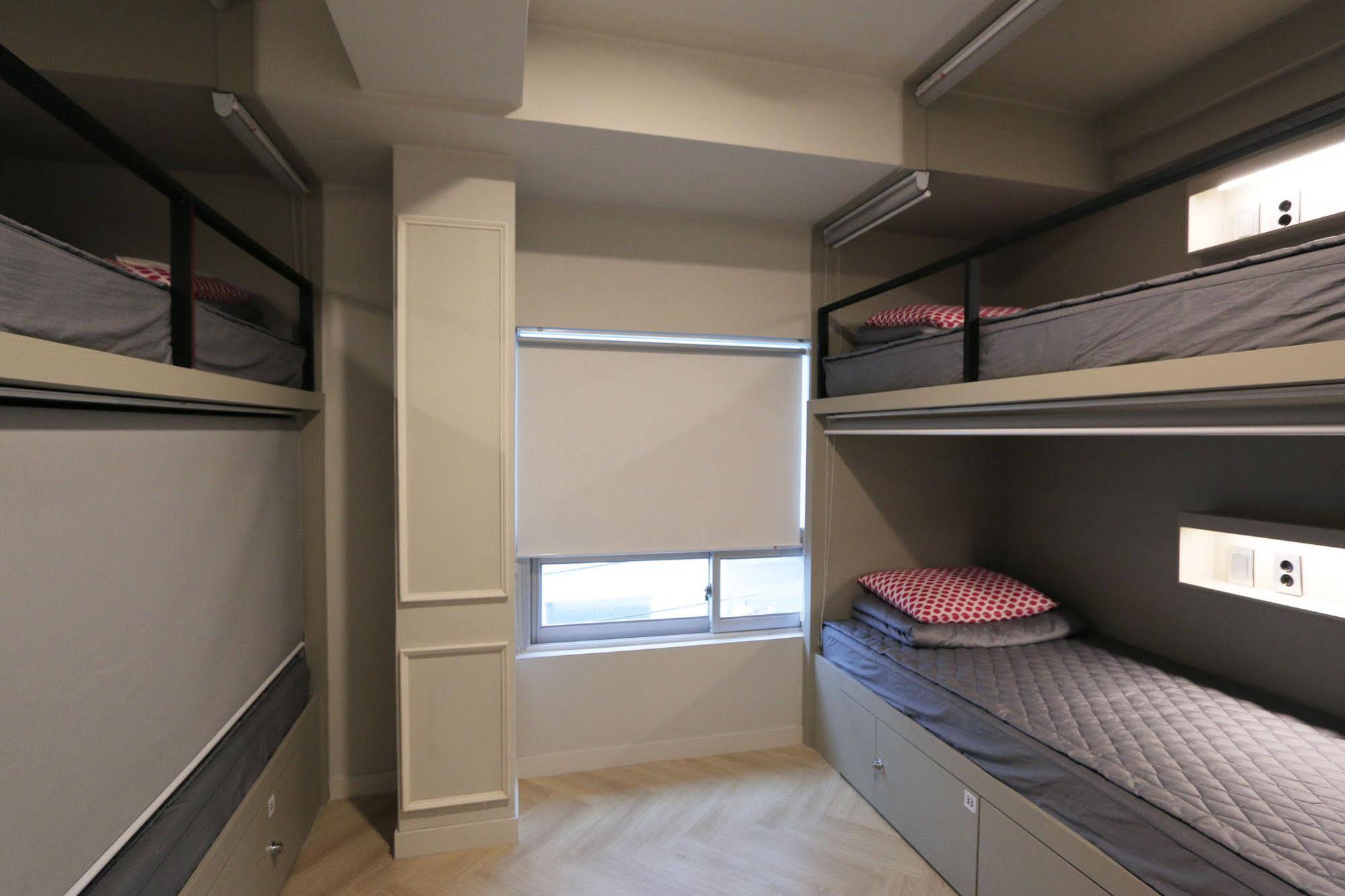 Blue Boat Hostel Haeundae