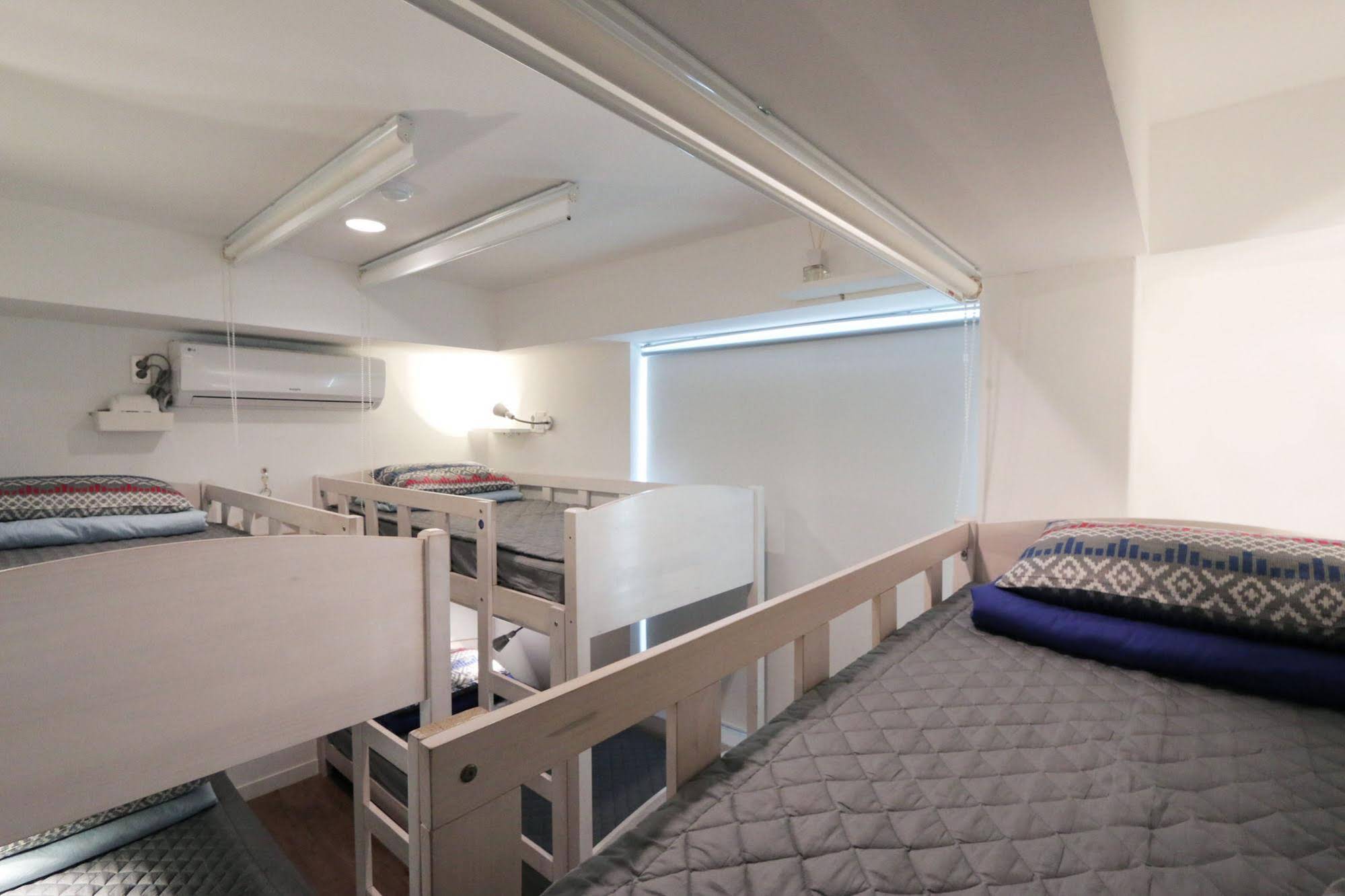 Blue Boat Hostel Haeundae