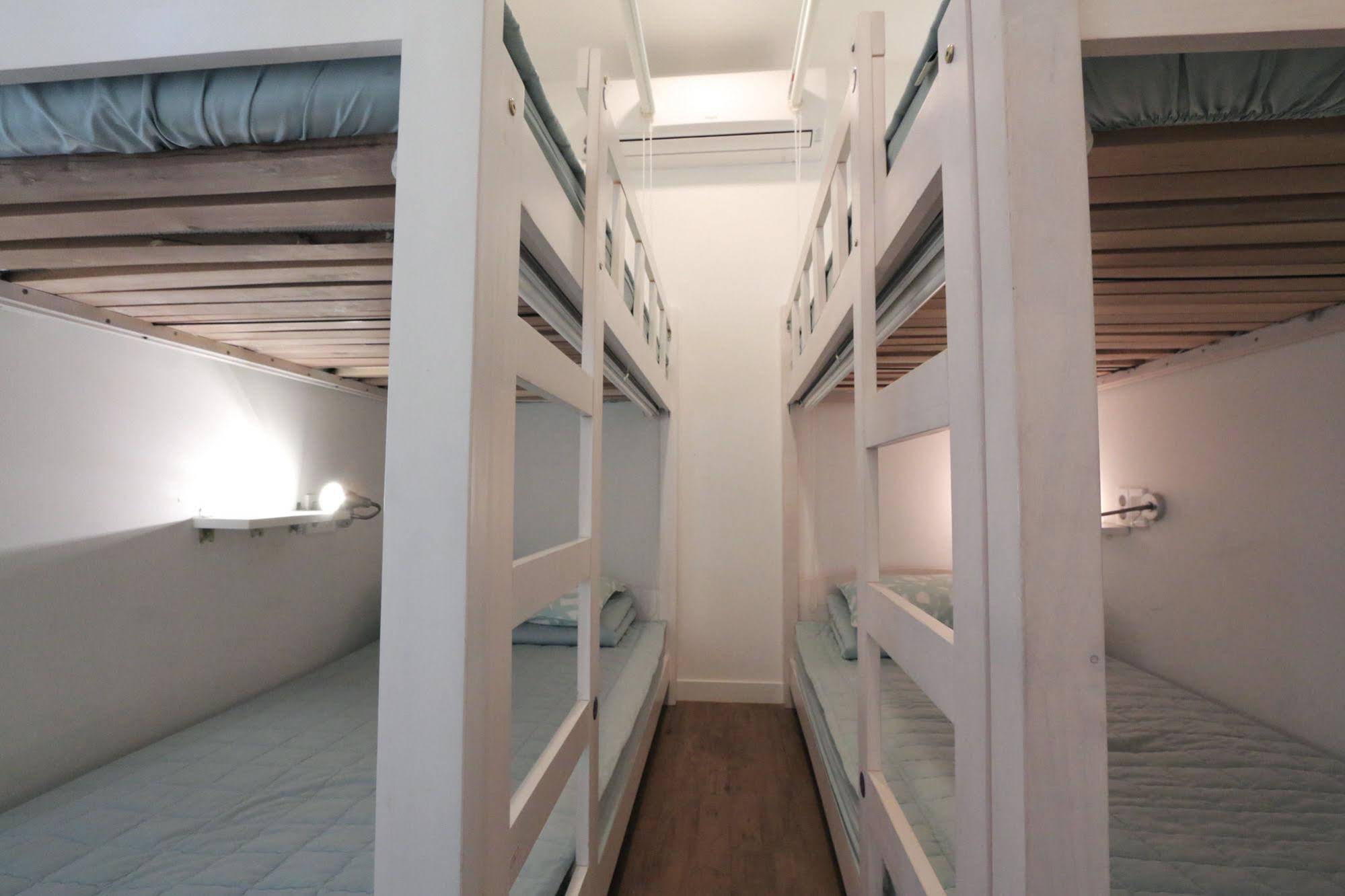 Blue Boat Hostel Haeundae