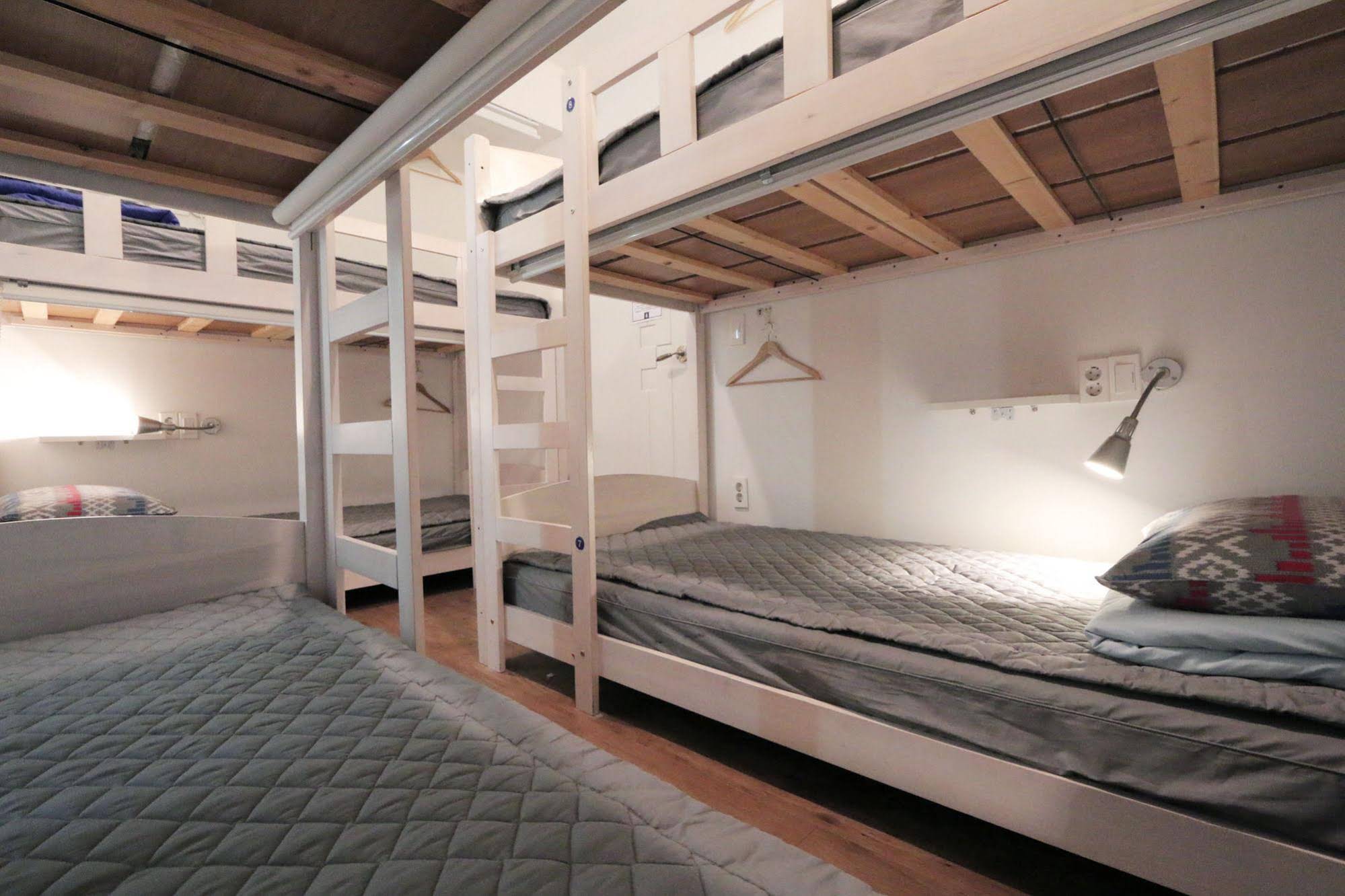 Blue Boat Hostel Haeundae