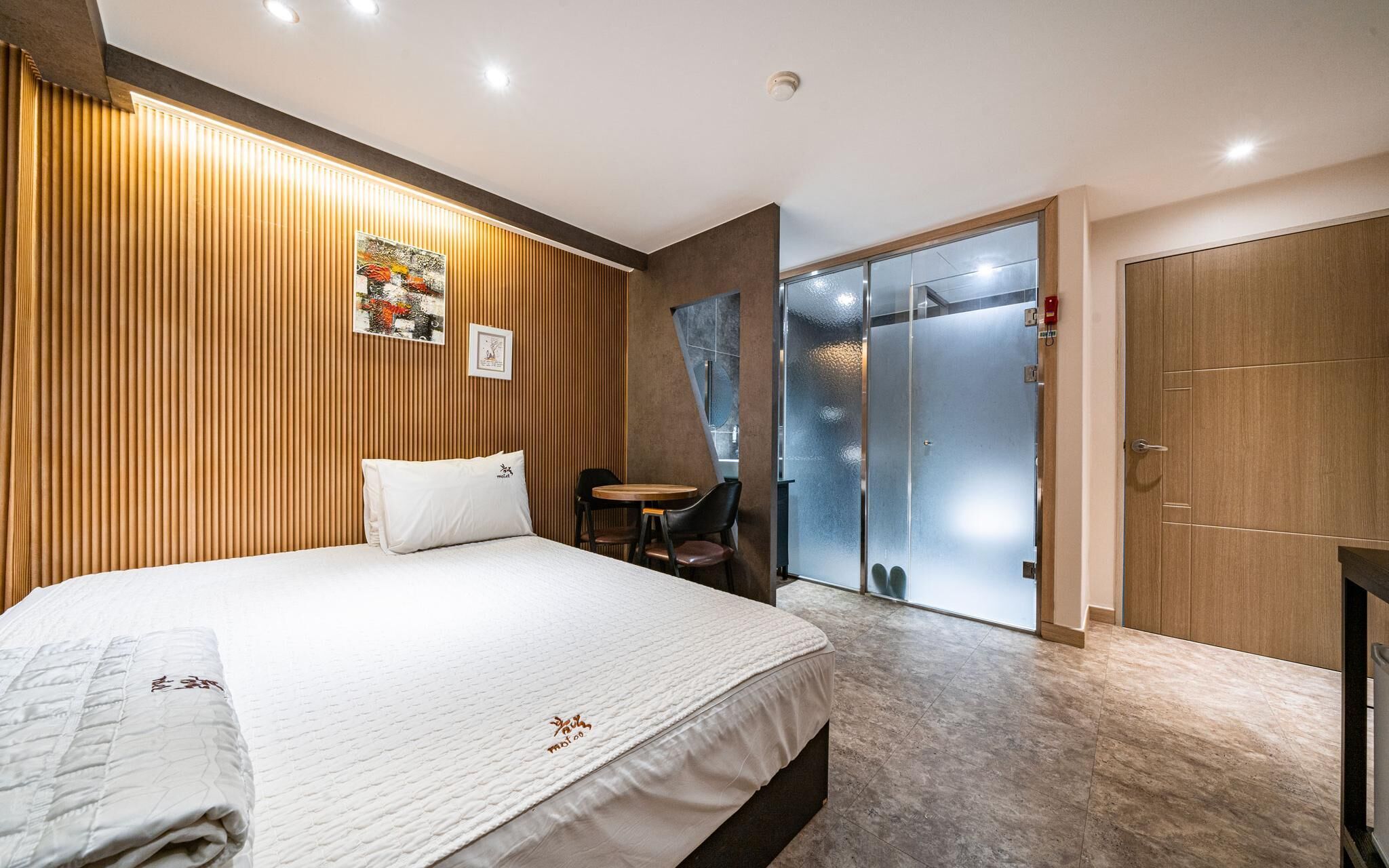 Bomnal Motel