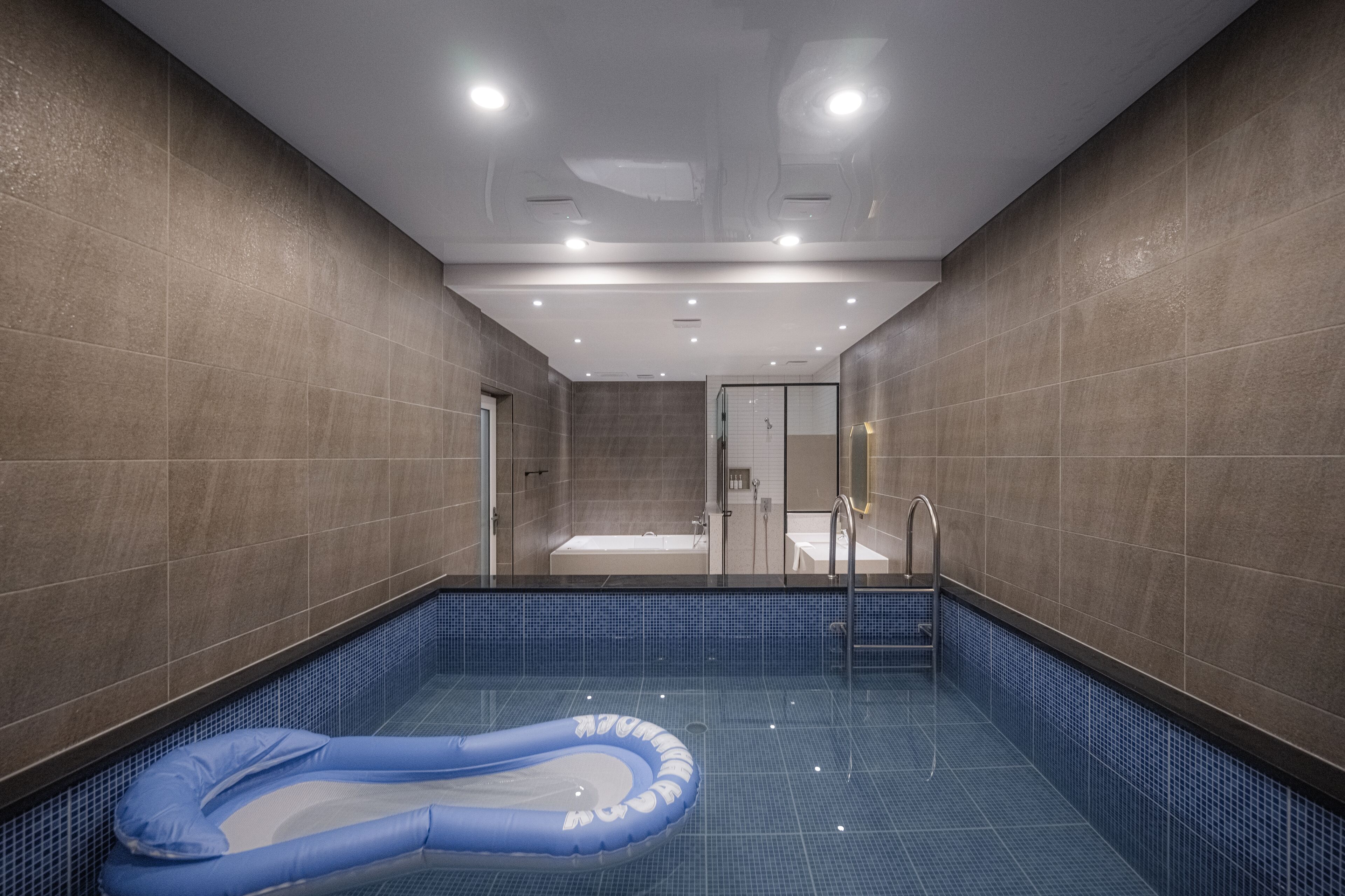 Brown Dot Hotel Gijang Station