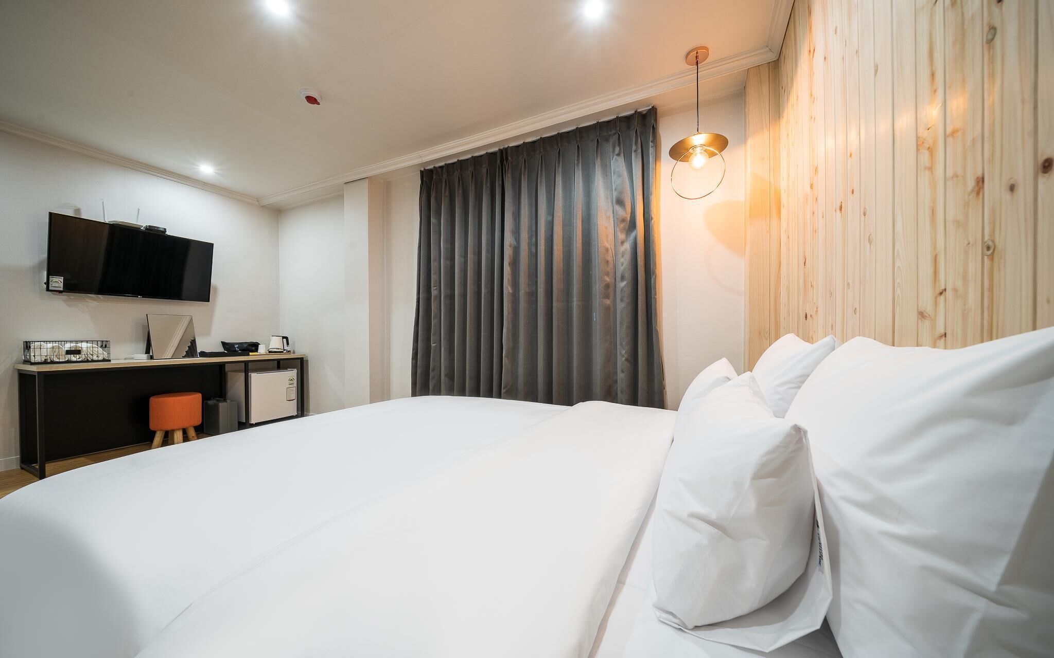 Busan Beomildong Challenge Hotel