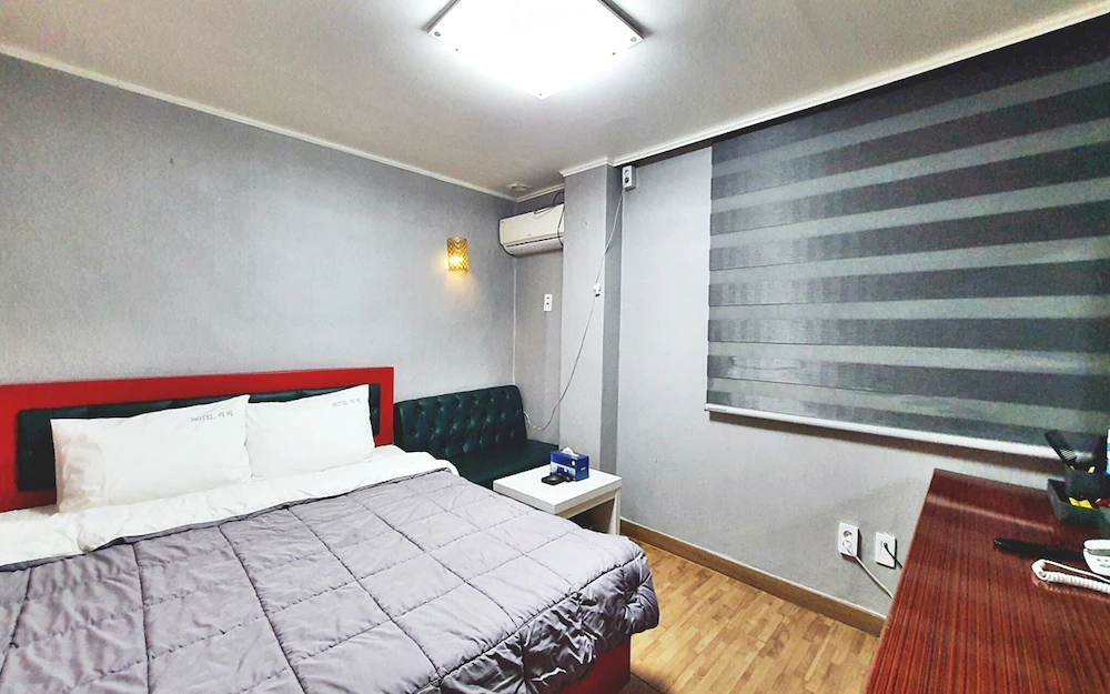 Busan Daeyeon-dong Ribe