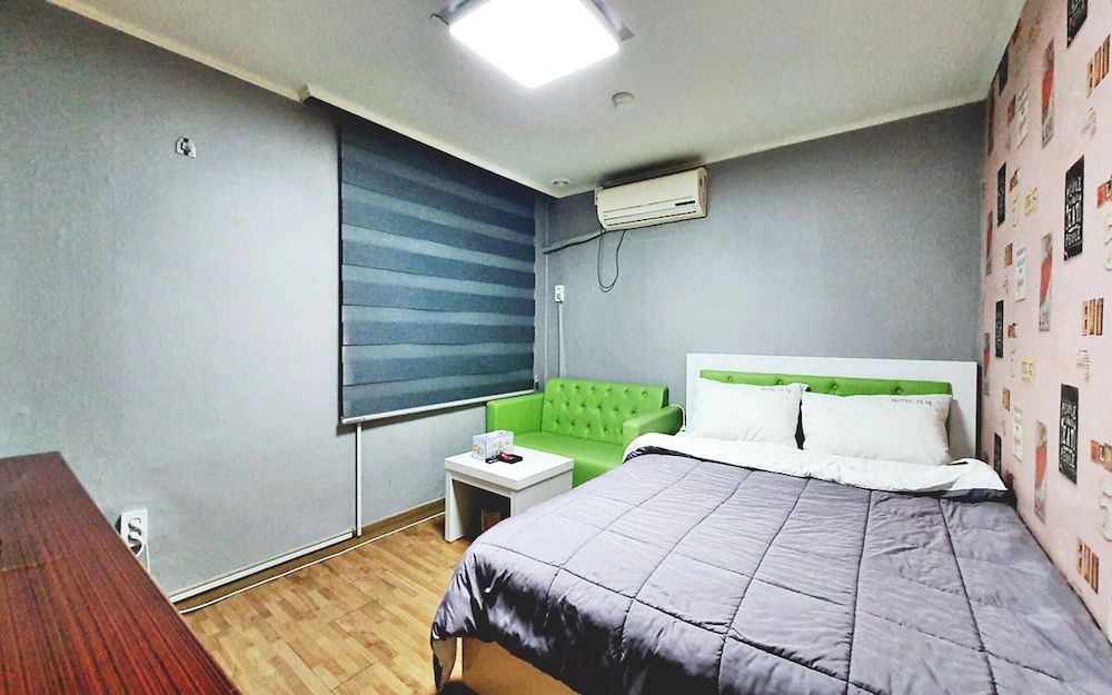 Busan Daeyeon-dong Ribe