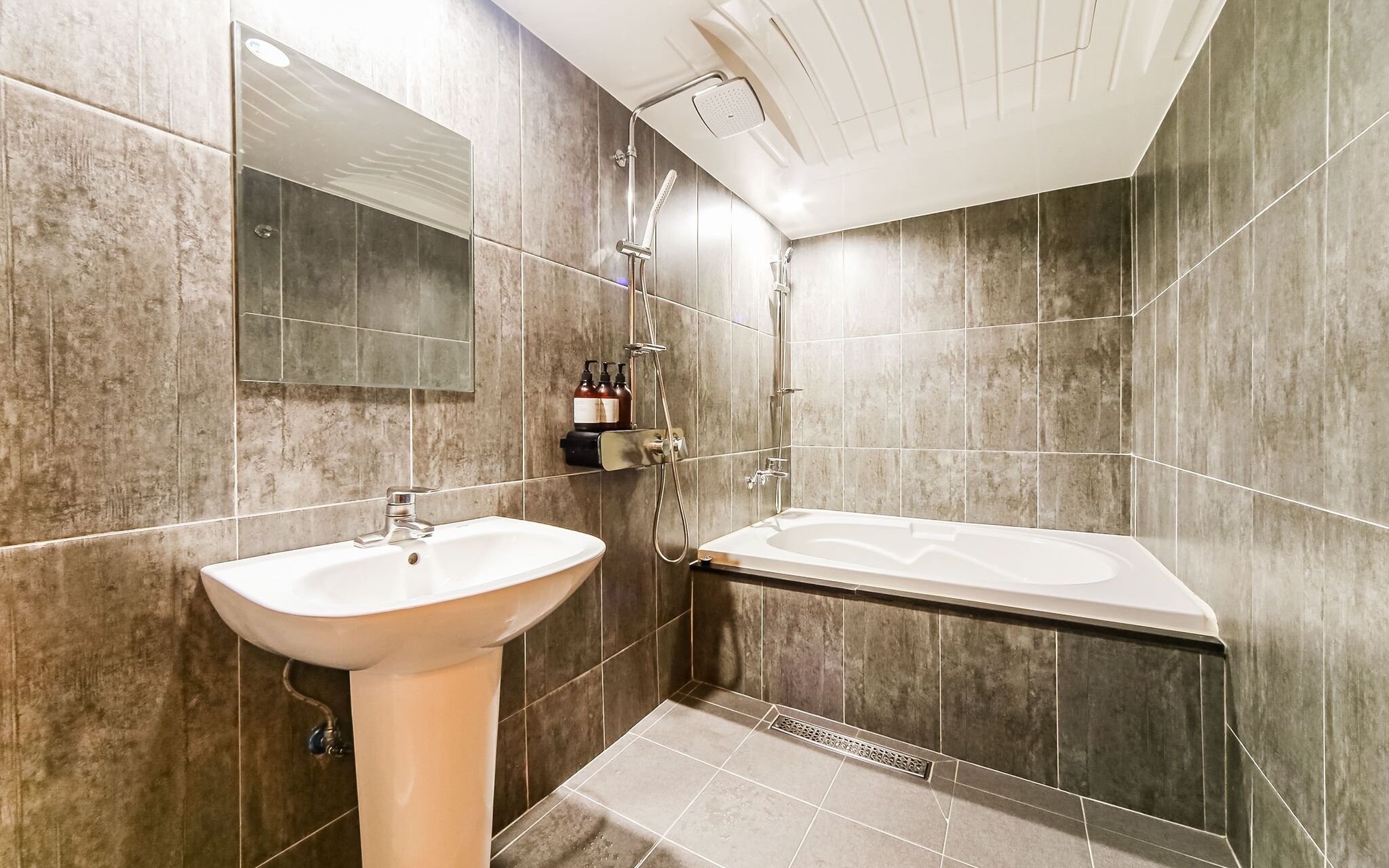 Busan Deokcheon Healing