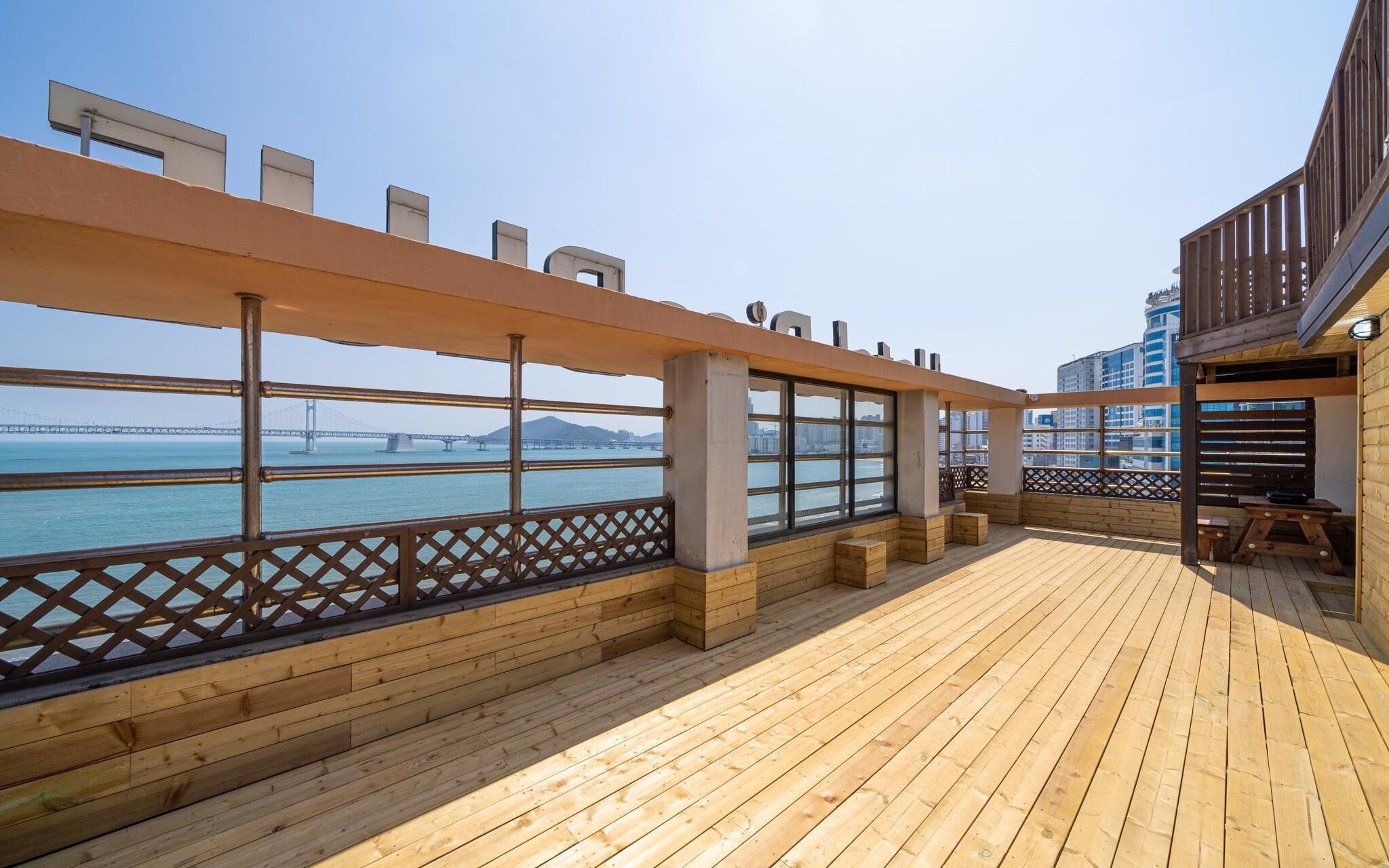 Busan Gwangalli Pico Blue