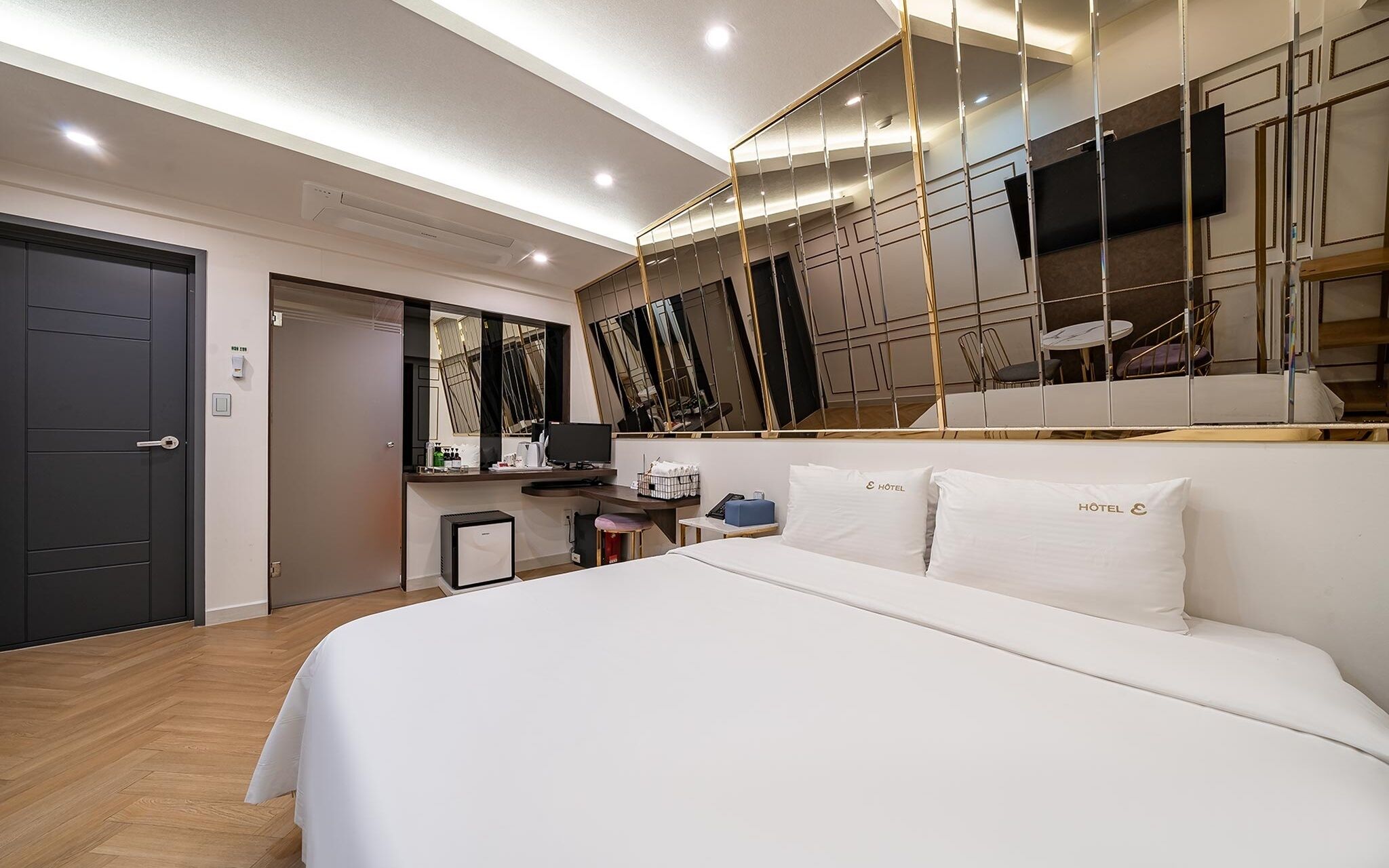 Busan Hadan E Palace Hotel