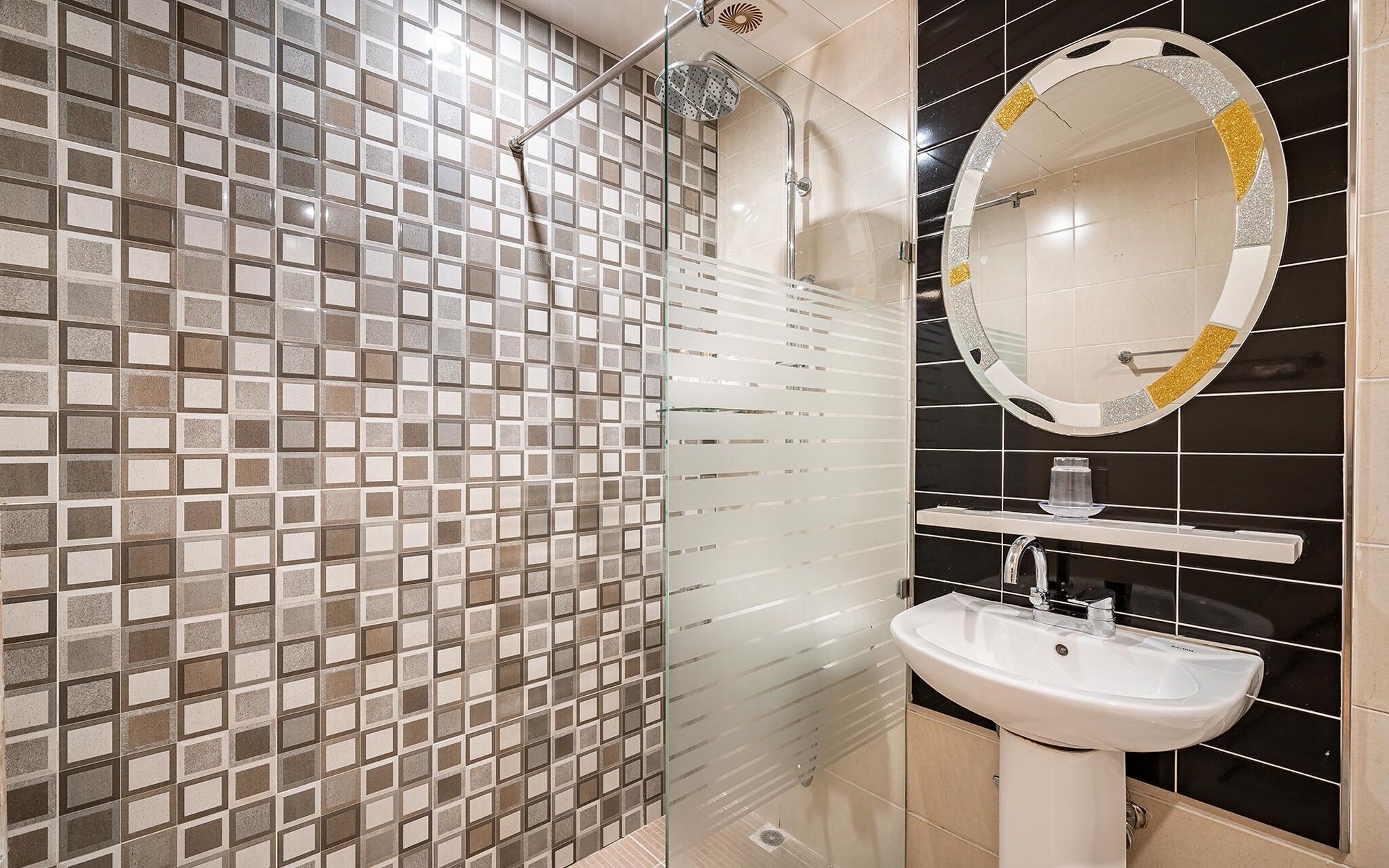 Busan Hadan E Palace Hotel