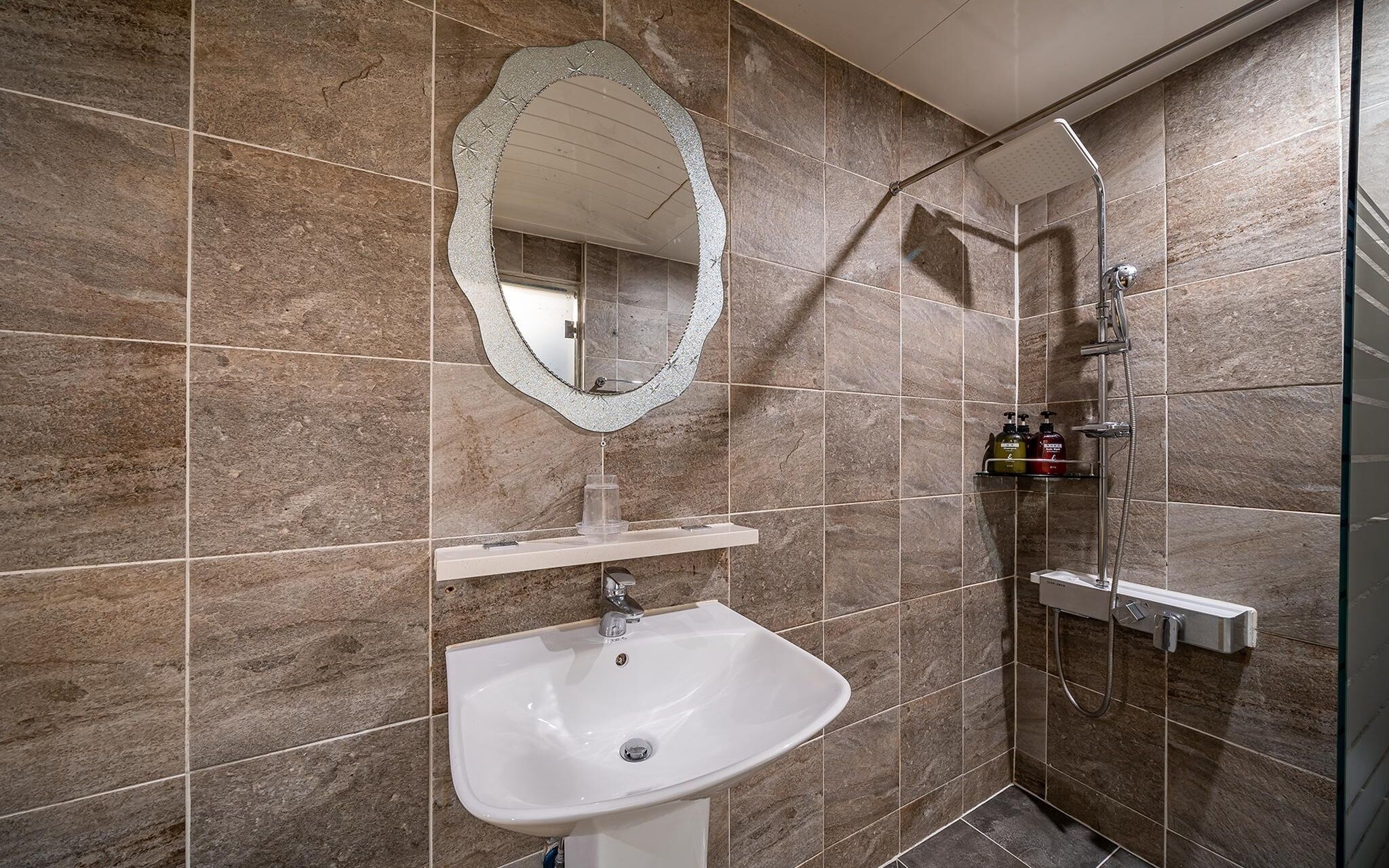 Busan Hadan E Palace Hotel