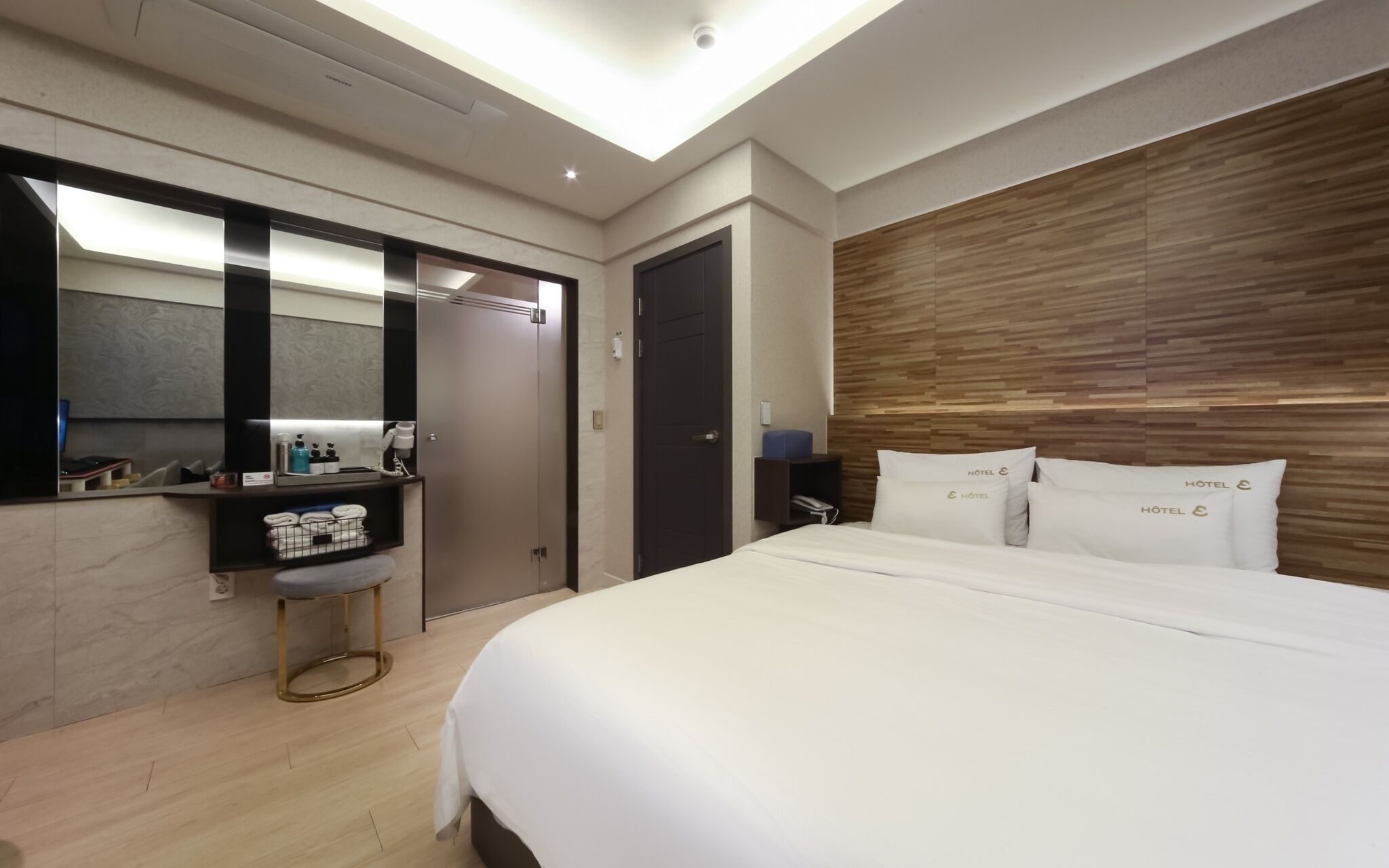 Busan Hadan E Palace Hotel