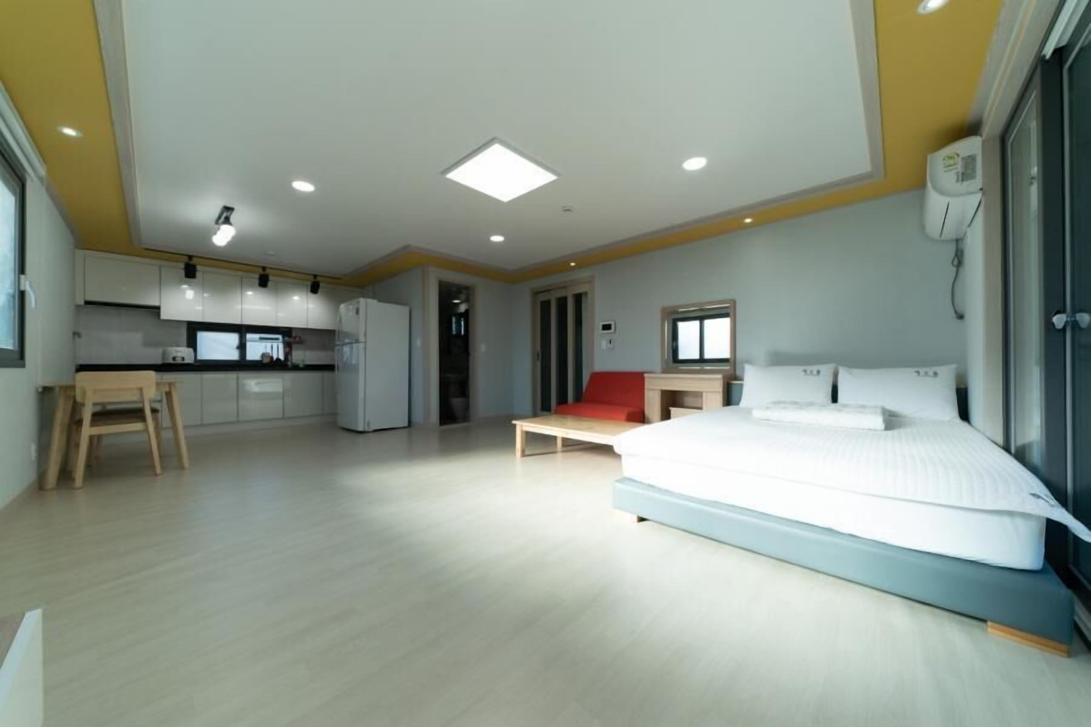 Busan Haeoream Pension