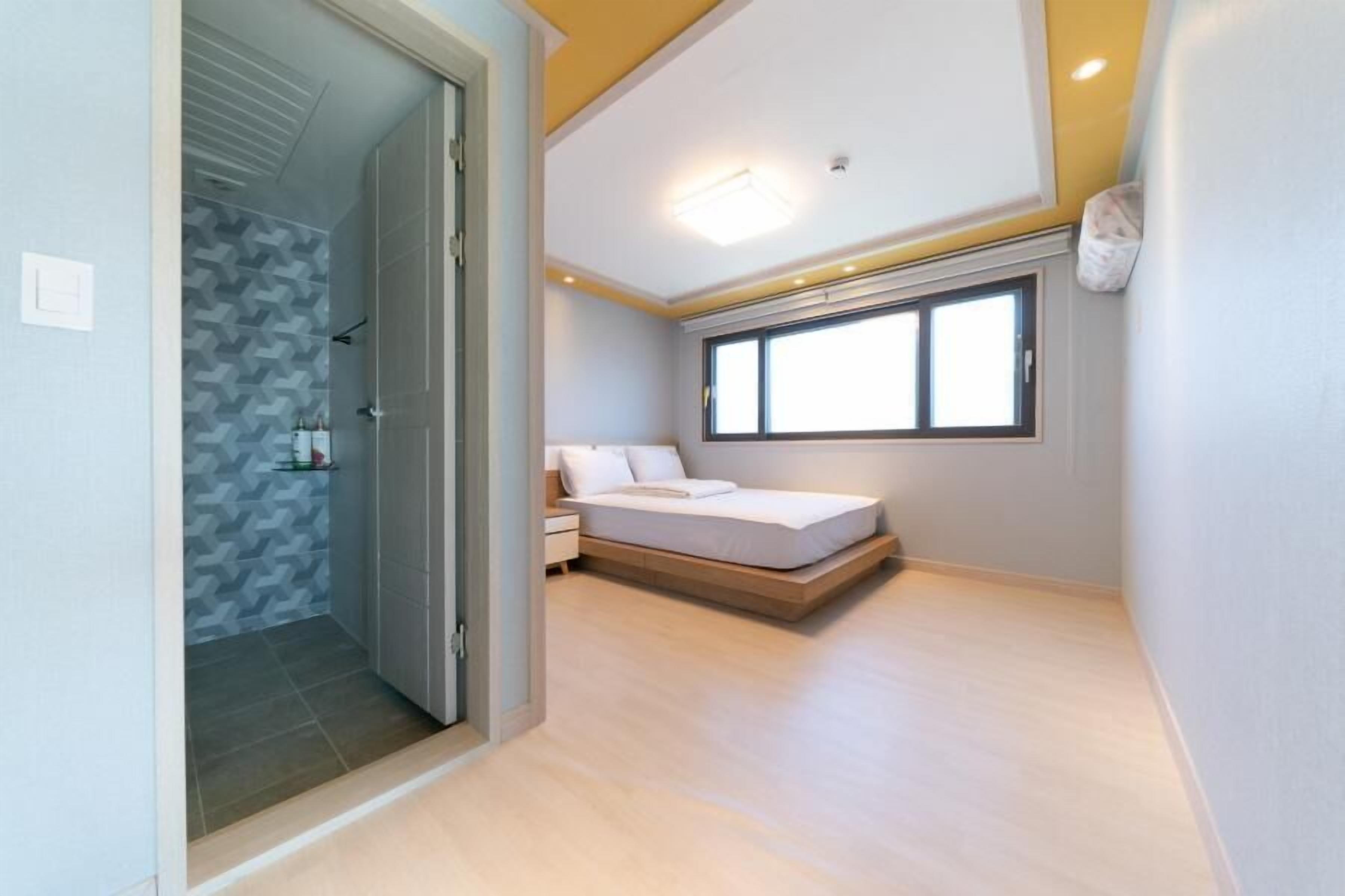 Busan Haeoream Pension
