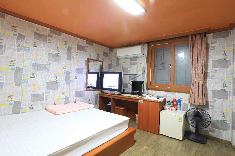 Busan Inn