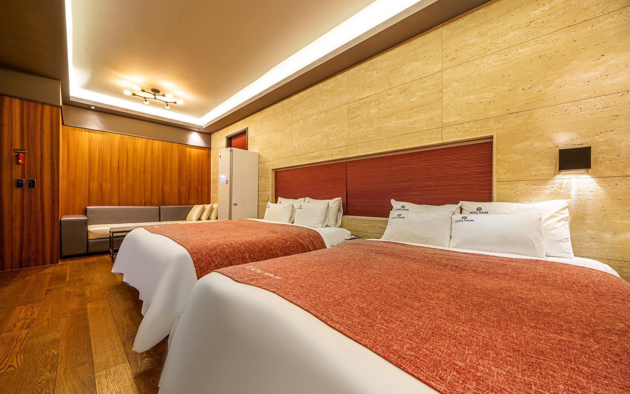 Busan Jeonggwan Raum Hotel