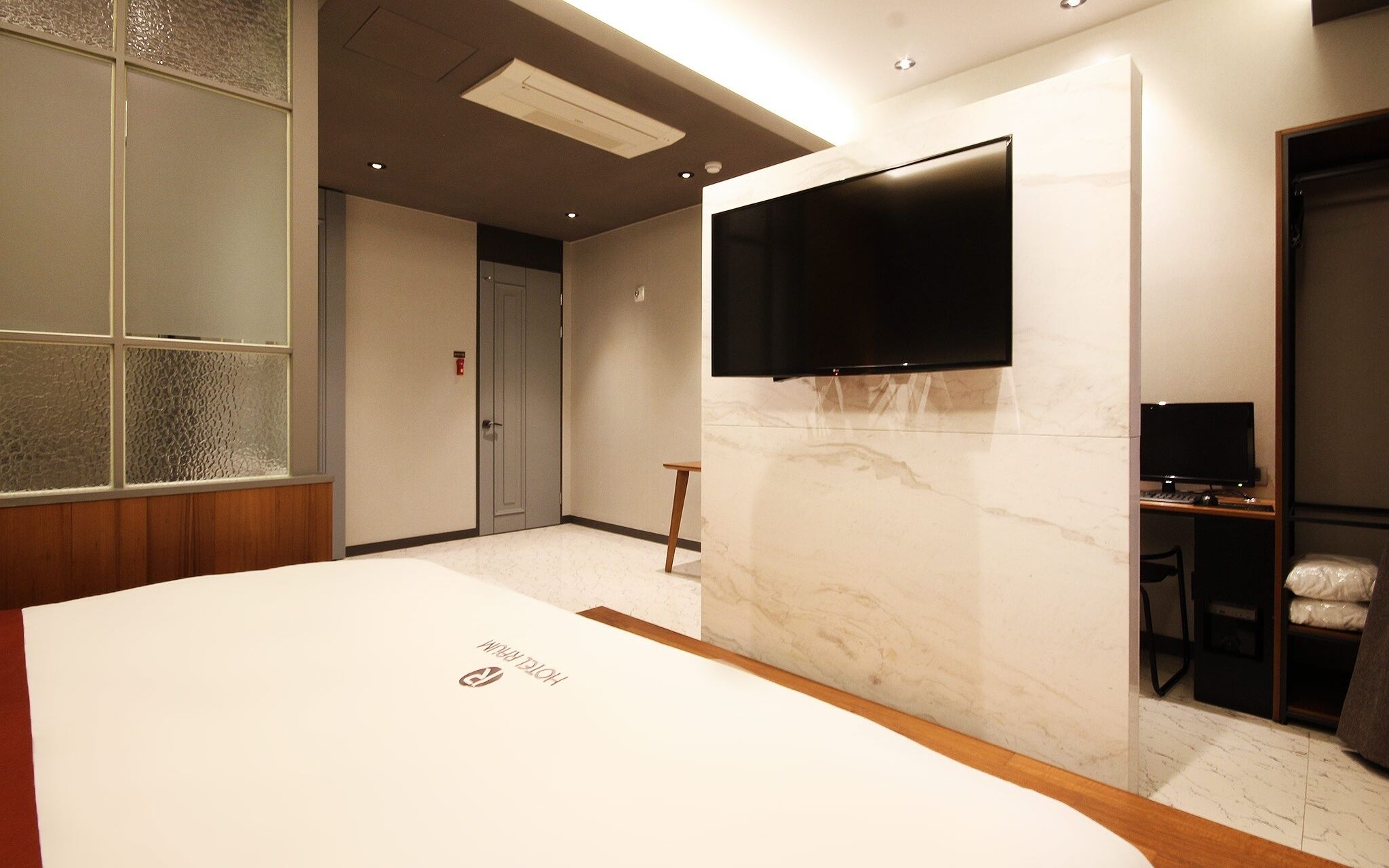 Busan Jeonggwan Raum Hotel