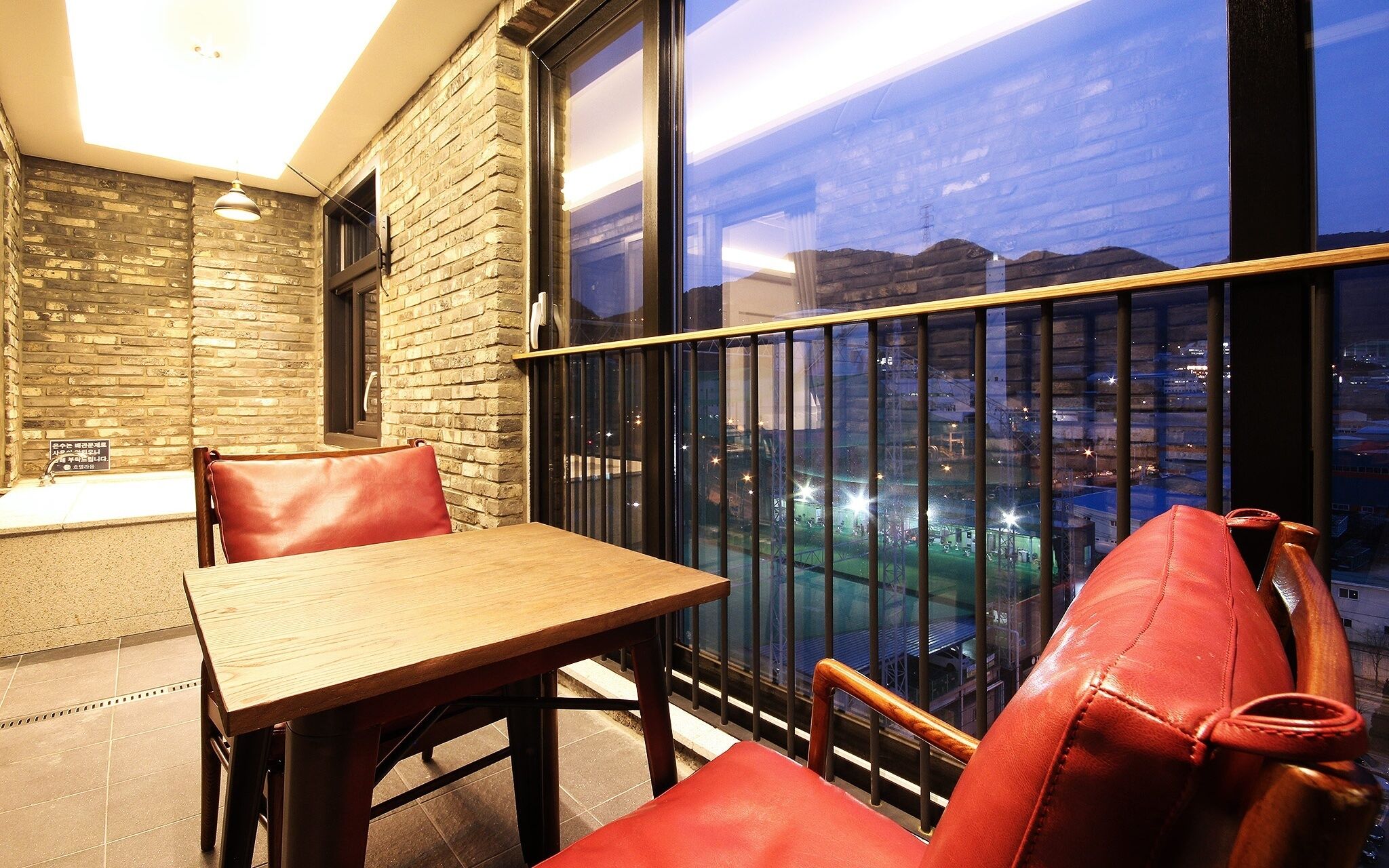 Busan Jeonggwan Raum Hotel