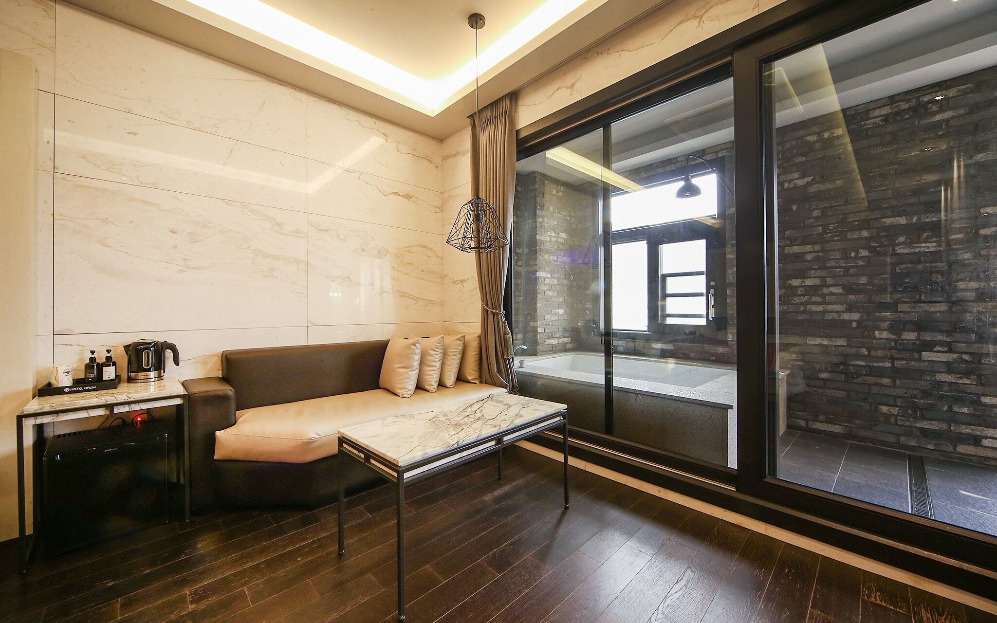 Busan Jeonggwan Raum Hotel