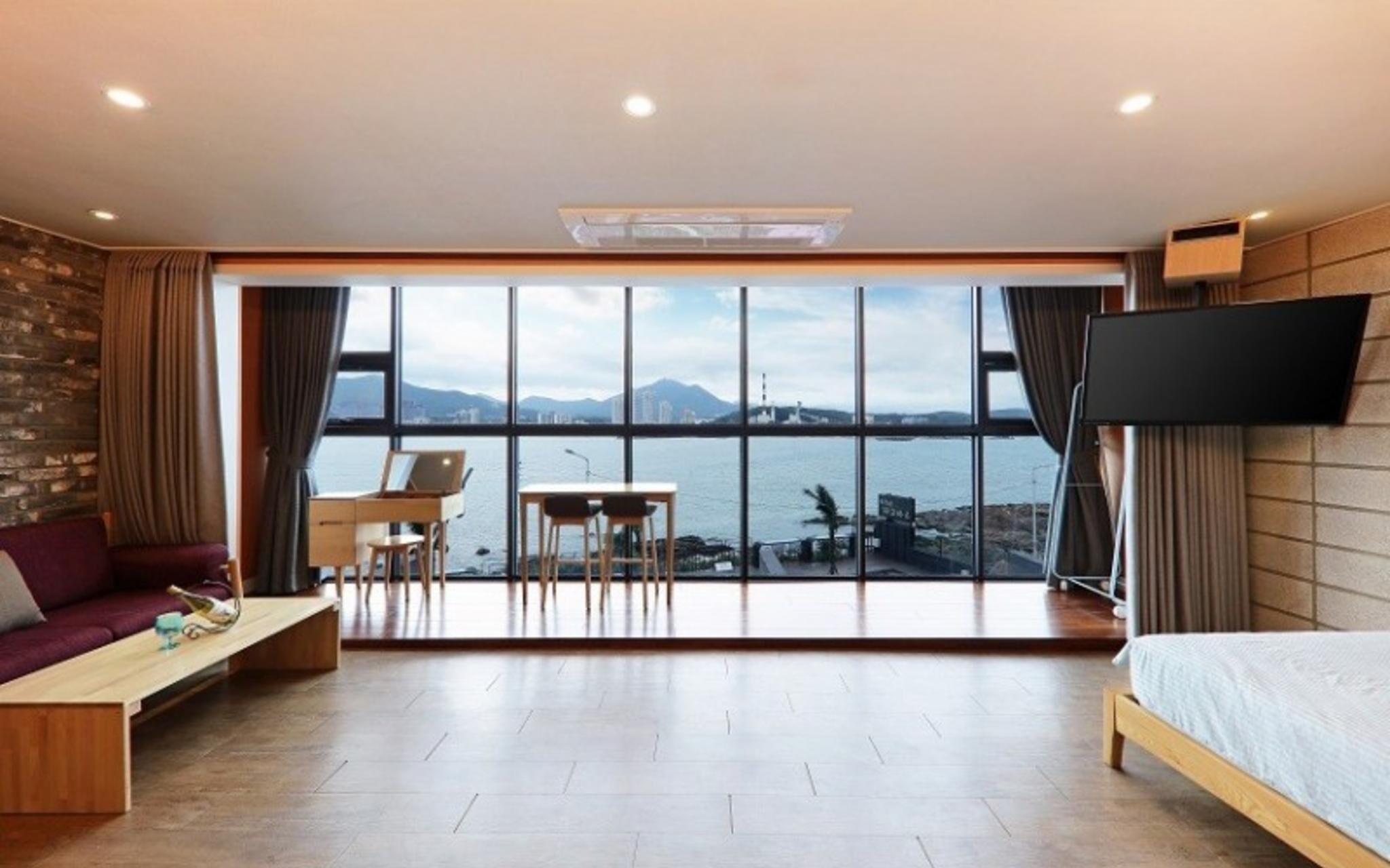 Busan Ragomare Pension