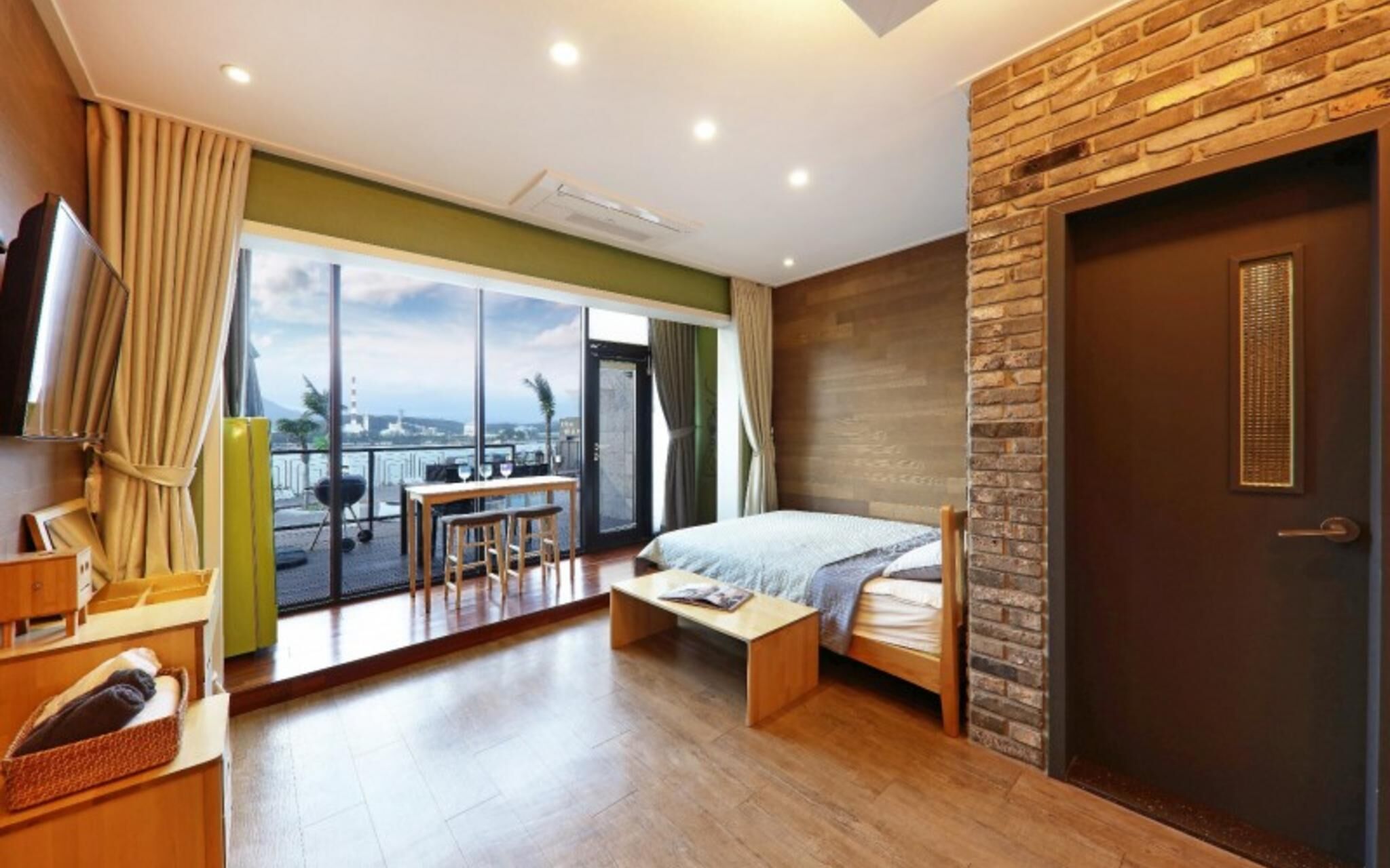 Busan Ragomare Pension