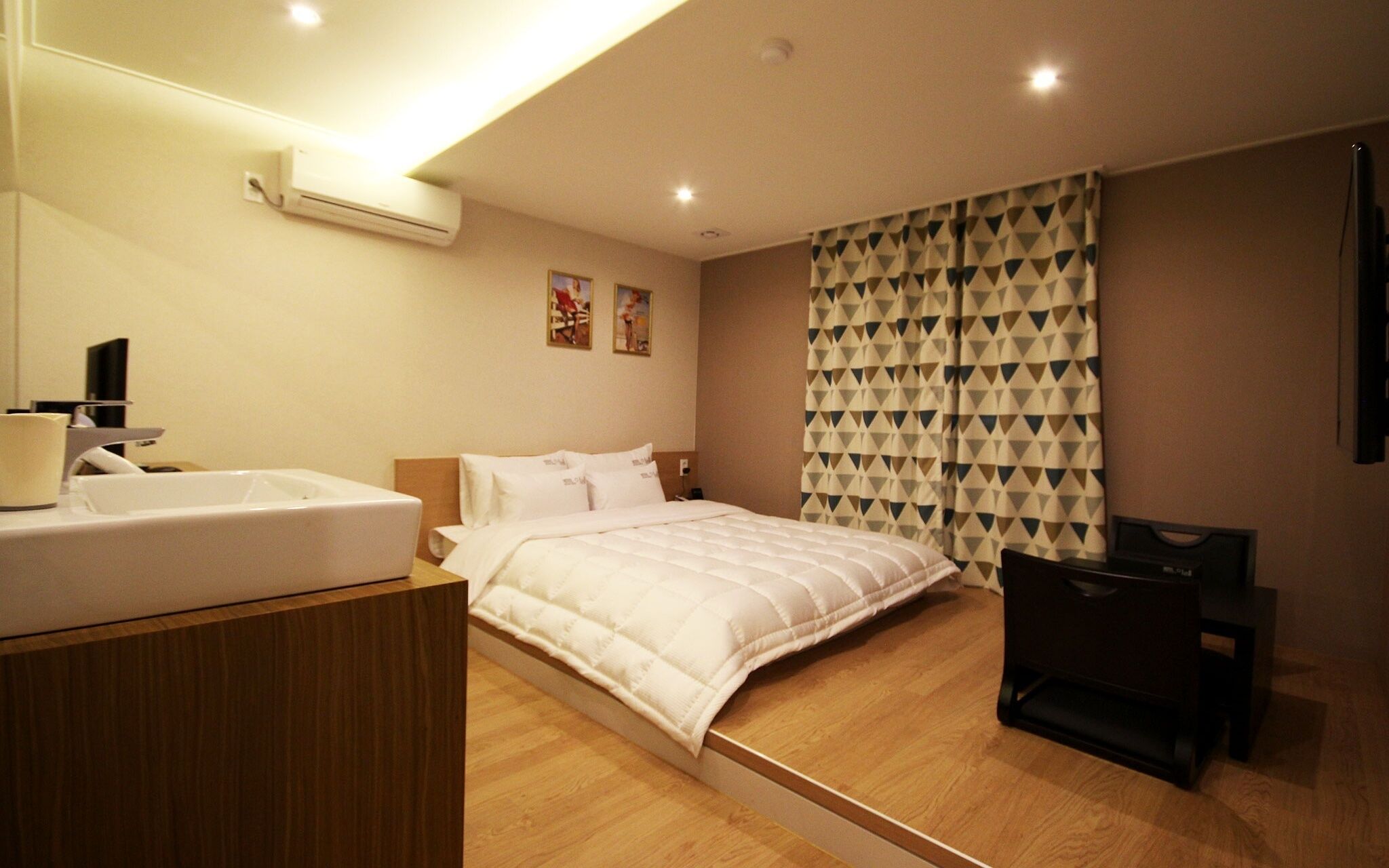 Busan Sasang Hotel Ire
