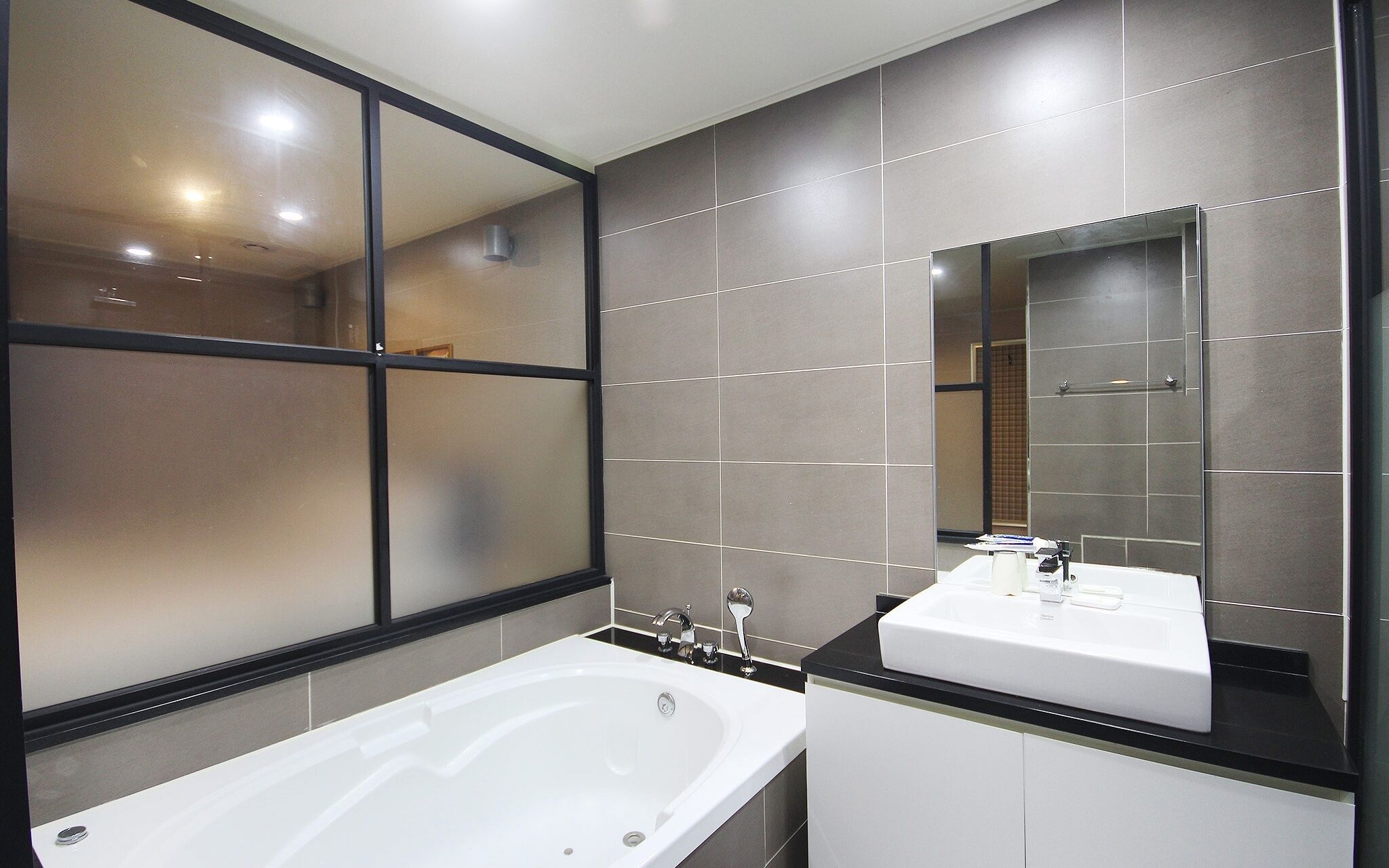 Busan Sasang Hotel Ire