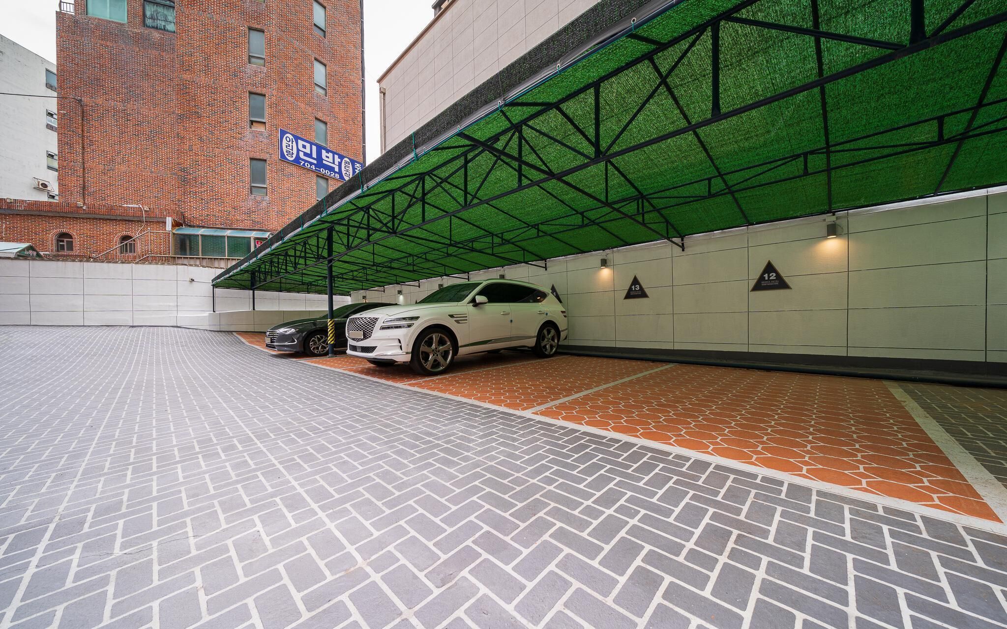 Busan Songjeong Brooks Hotel