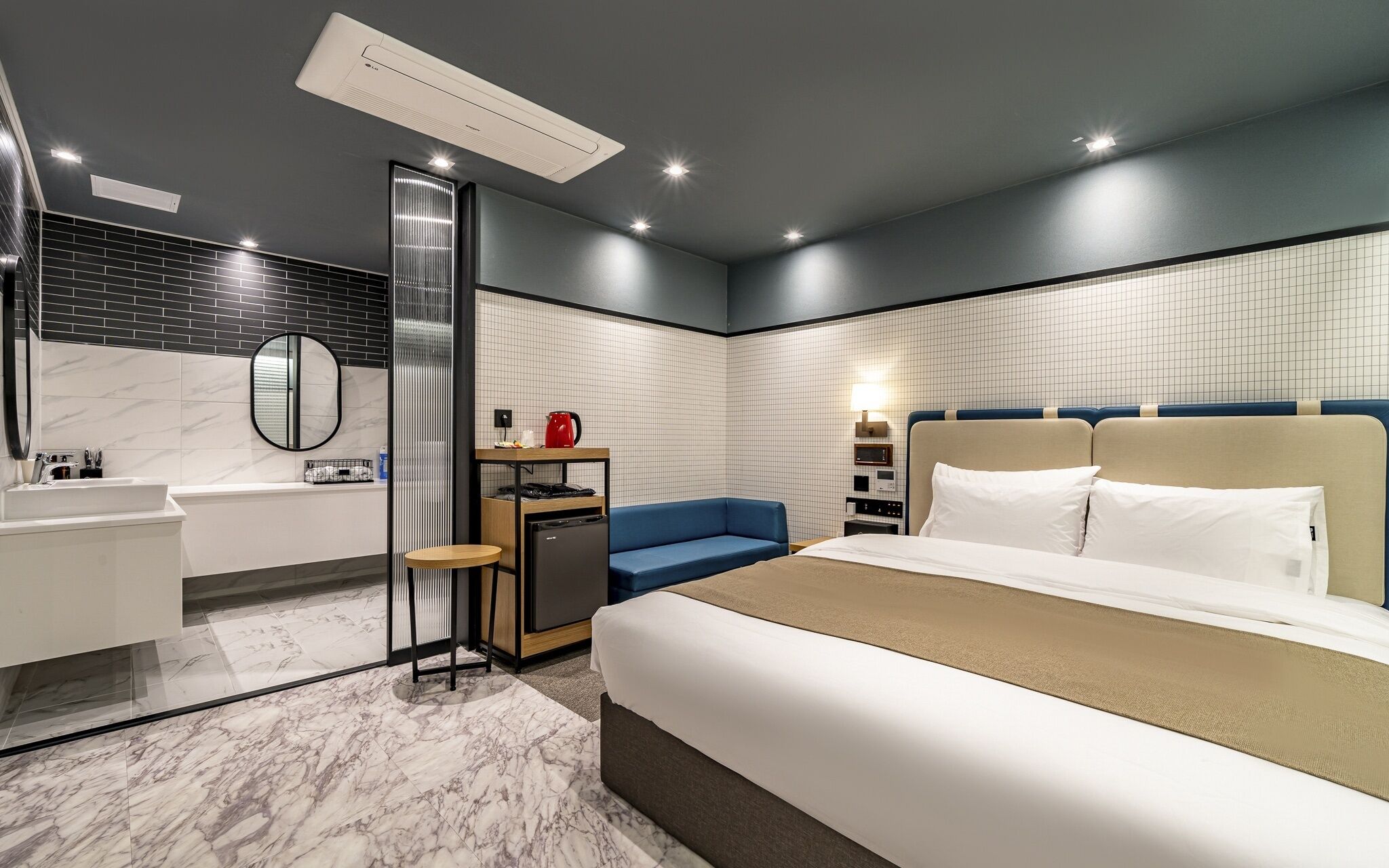 Busan Songjeong Brooks Hotel
