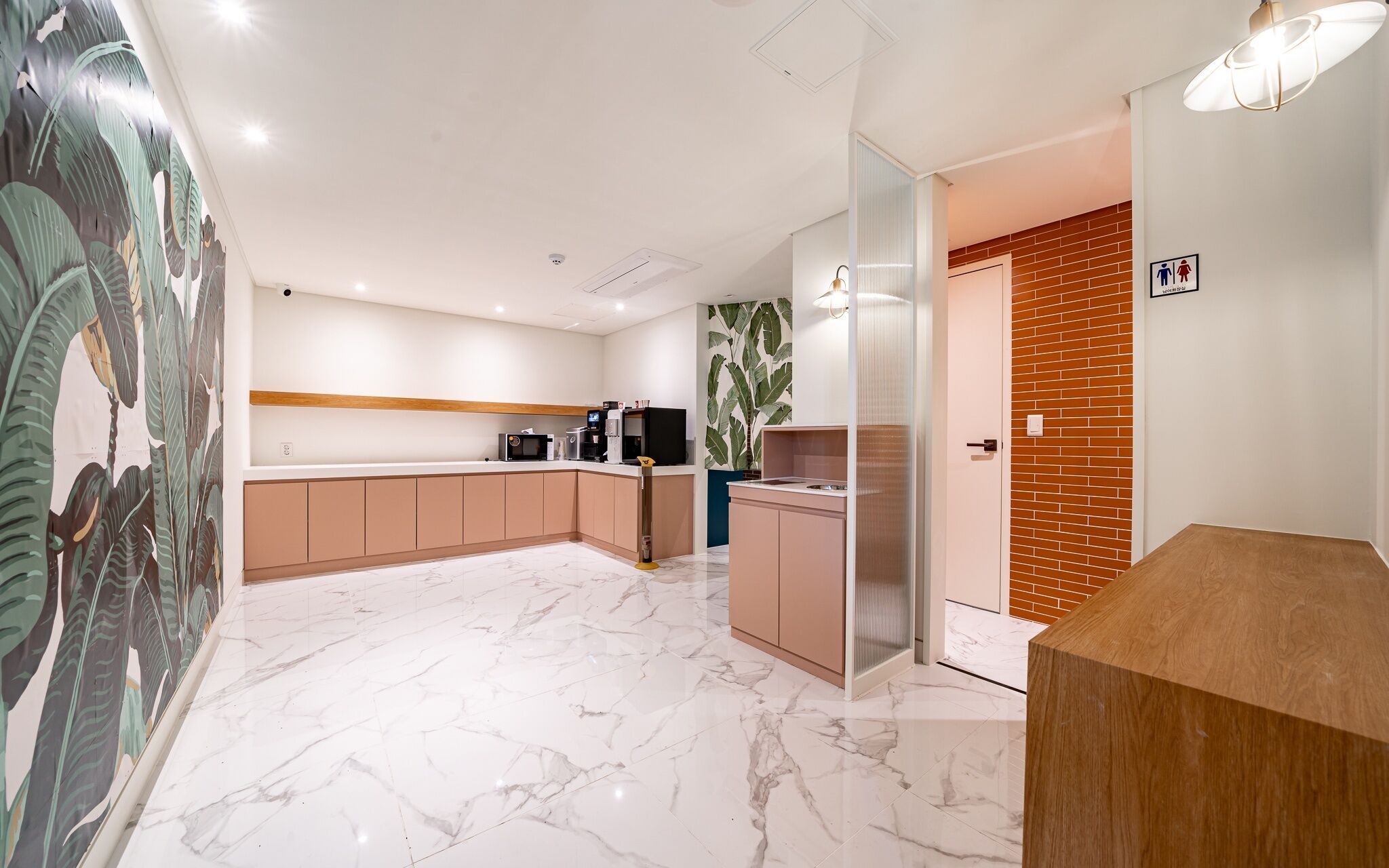 Busan Songjeong Brooks Hotel