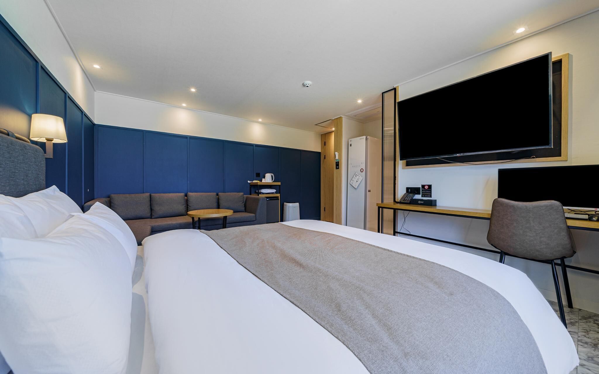Busan Songjeong Brooks Hotel
