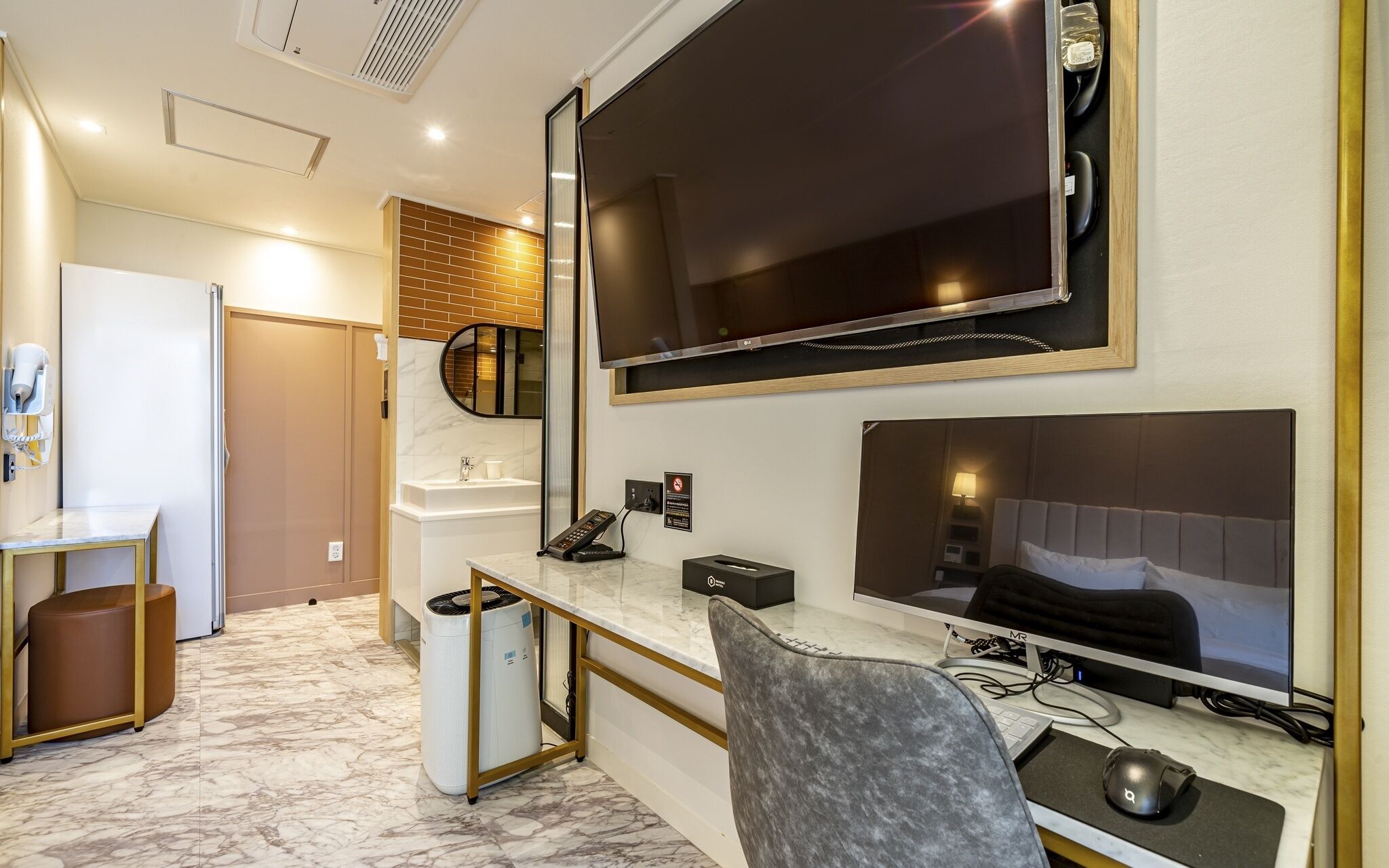 Busan Songjeong Brooks Hotel