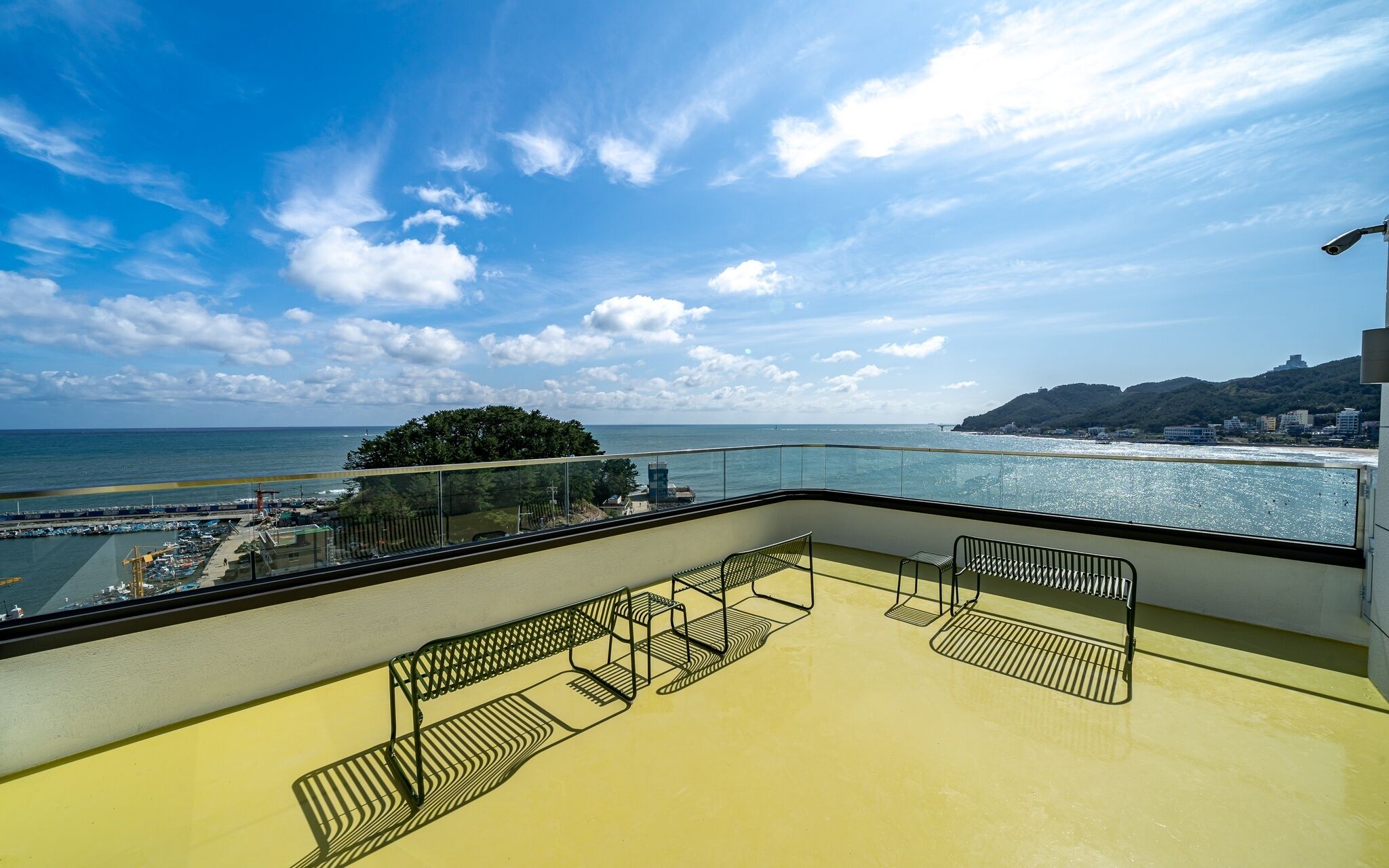 Busan Songjeong Brooks Hotel