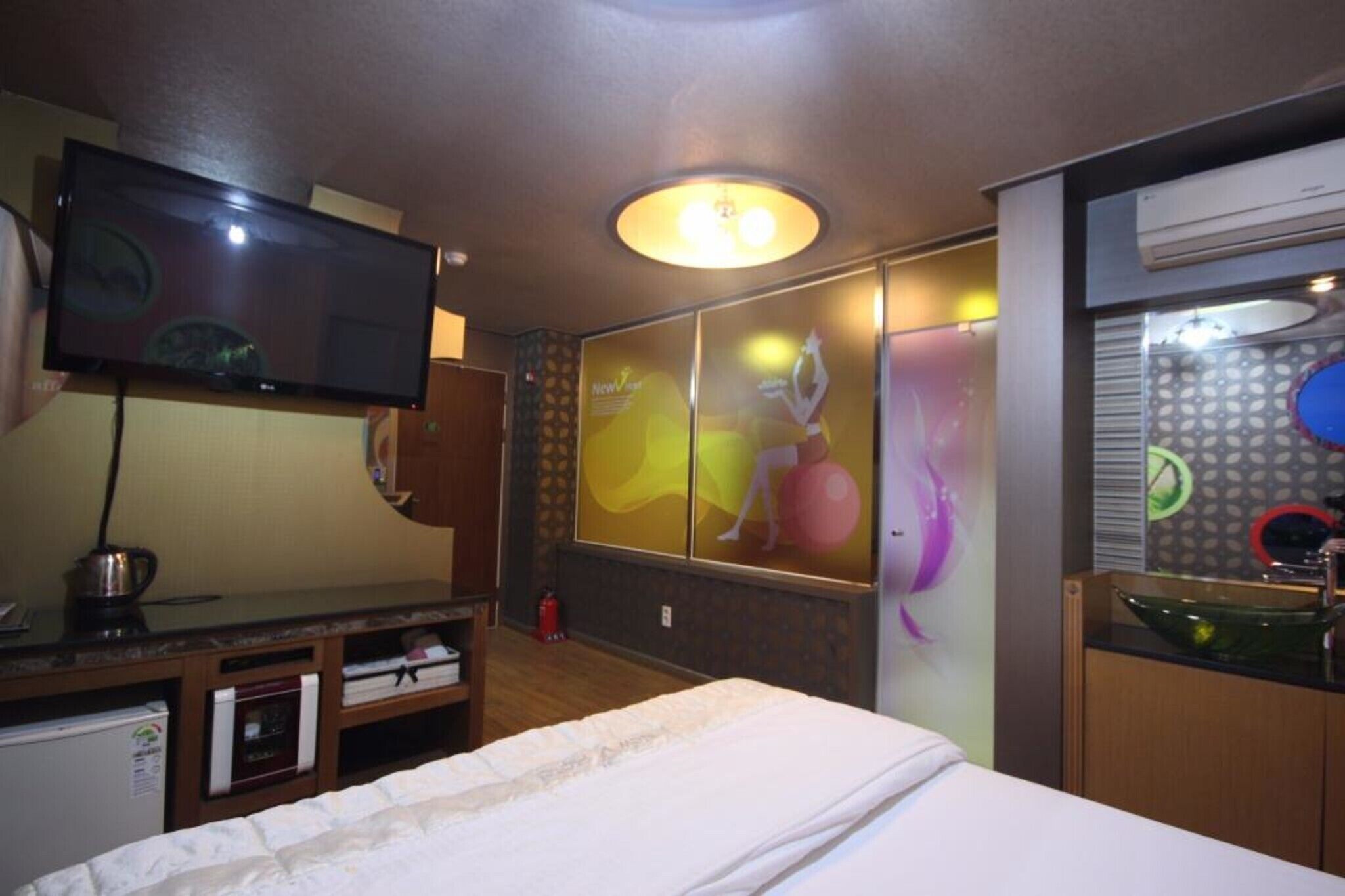Busan Station BT Hotel