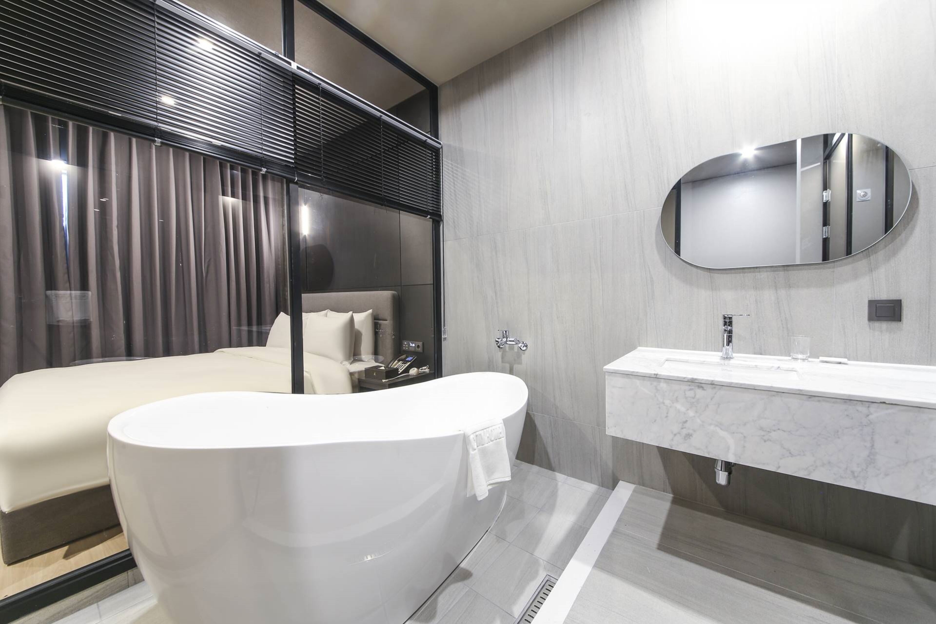 Busan Station City Hotel