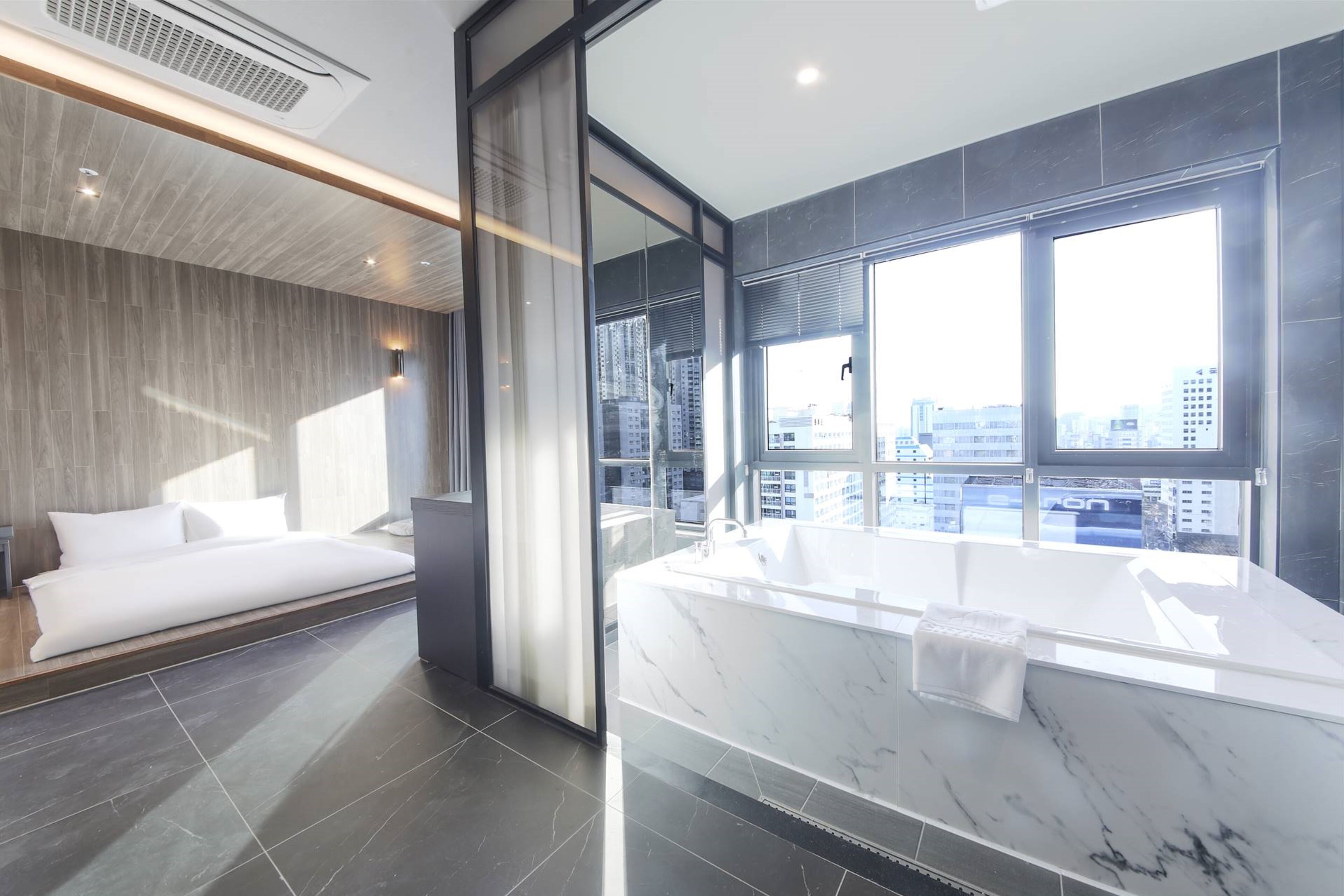 Busan Station City Hotel